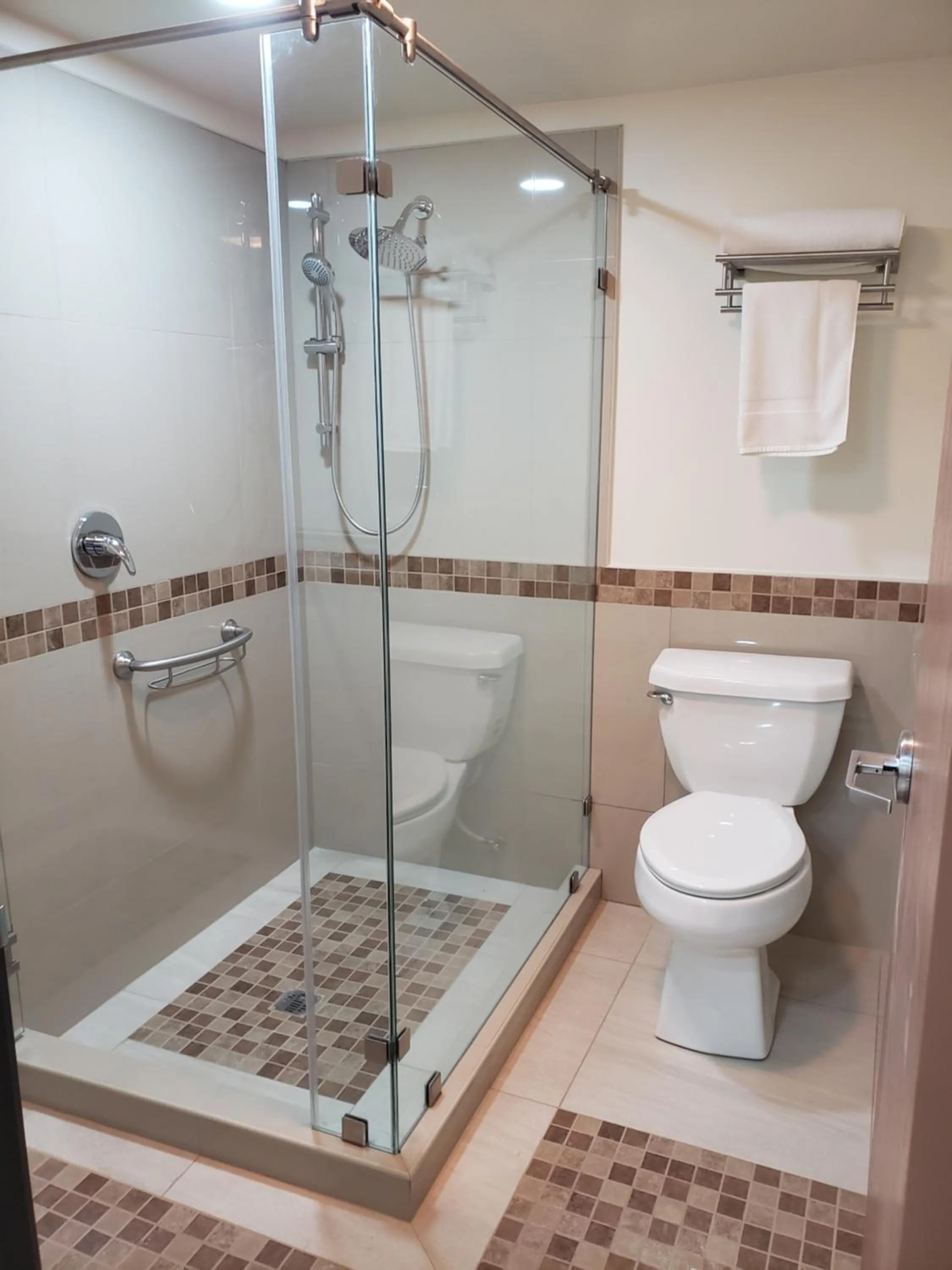 Bathroom in La Villa de Zaragoza