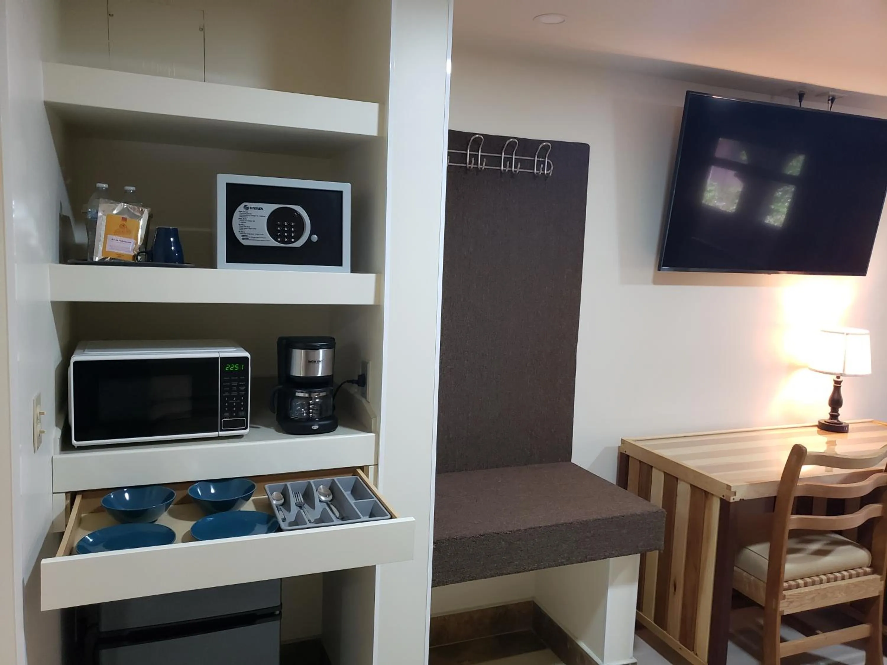 Coffee/tea facilities in La Villa de Zaragoza