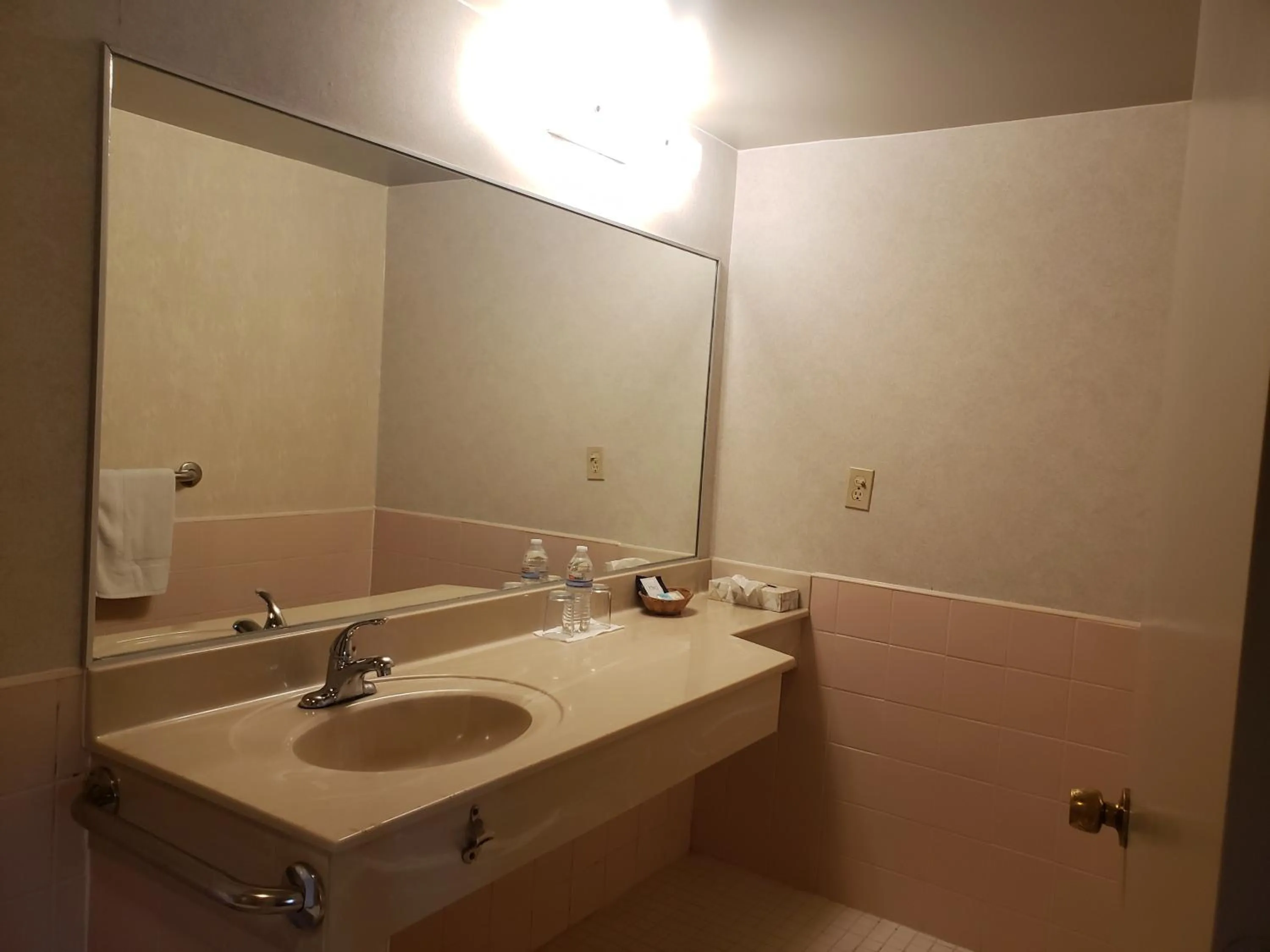 Bathroom in La Villa de Zaragoza