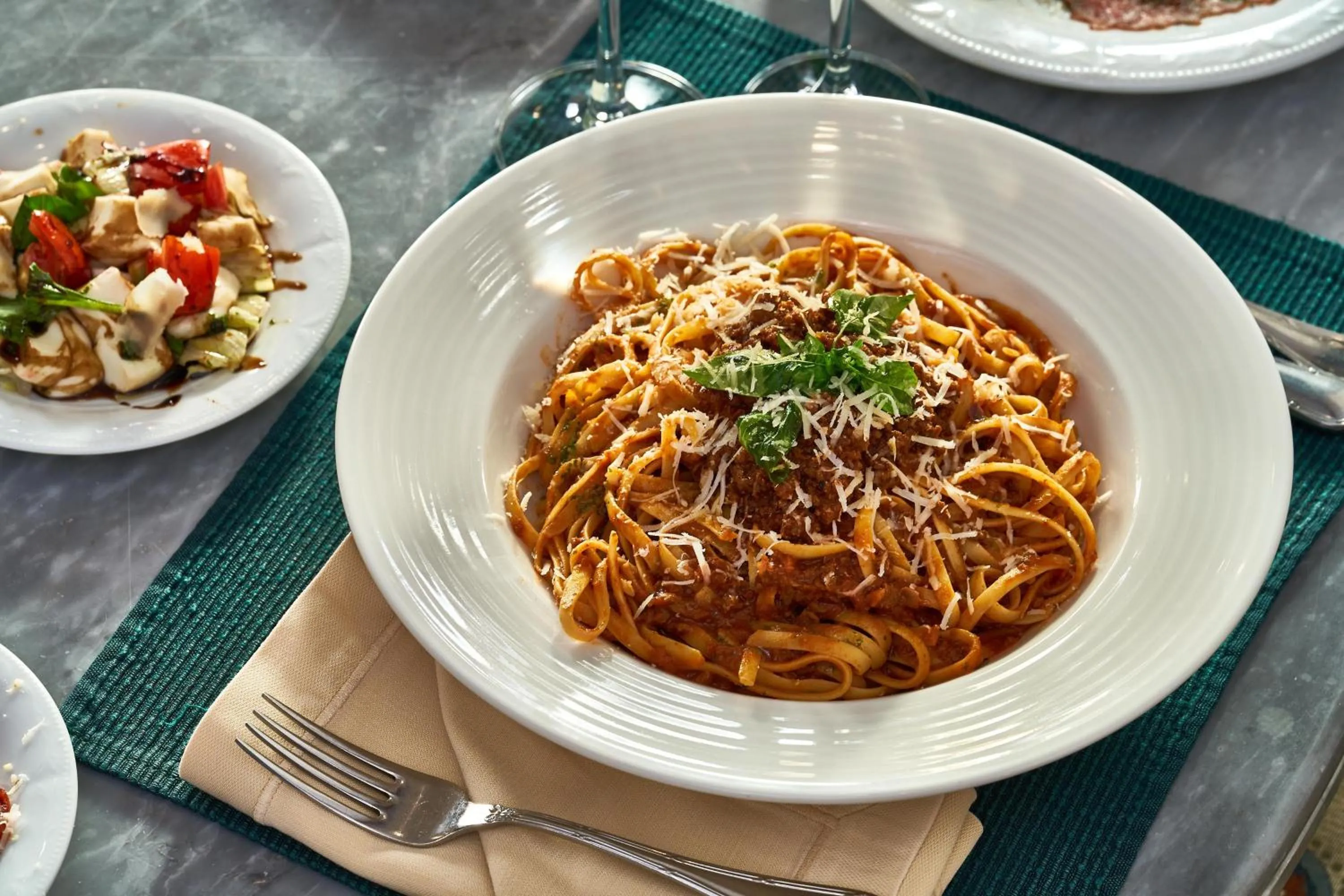 Restaurant/places to eat in Sonesta St. George Hotel - Convention Center