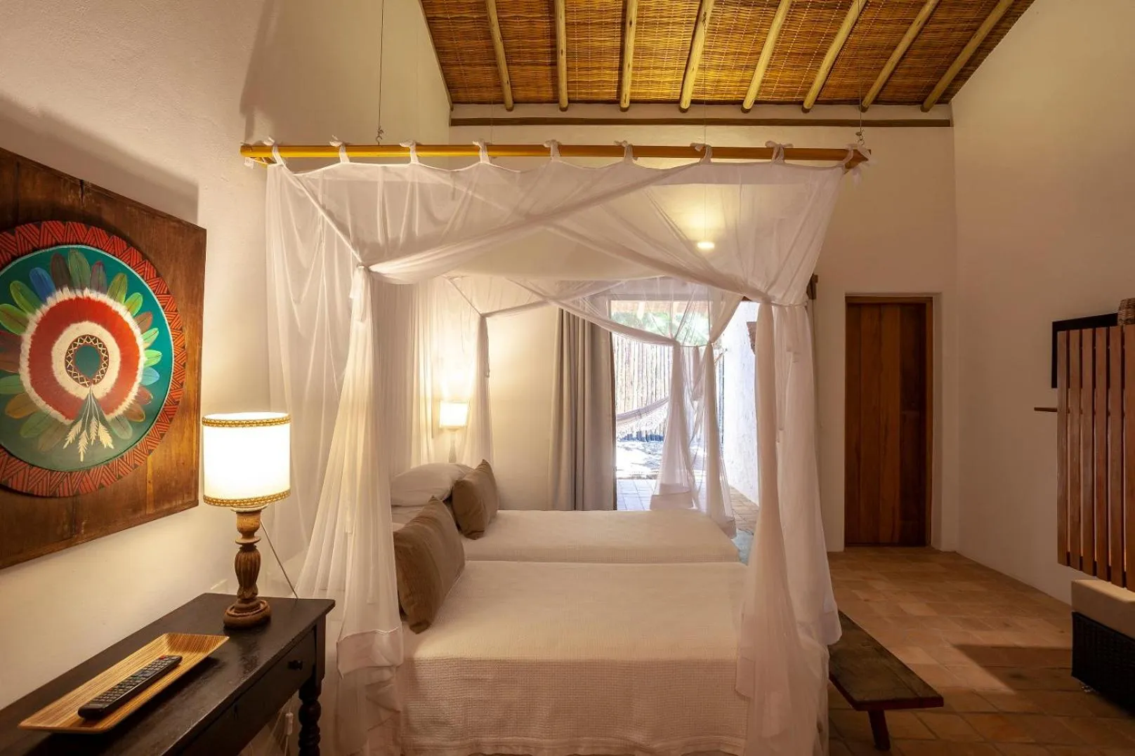 Bed in Etnia Casa Hotel