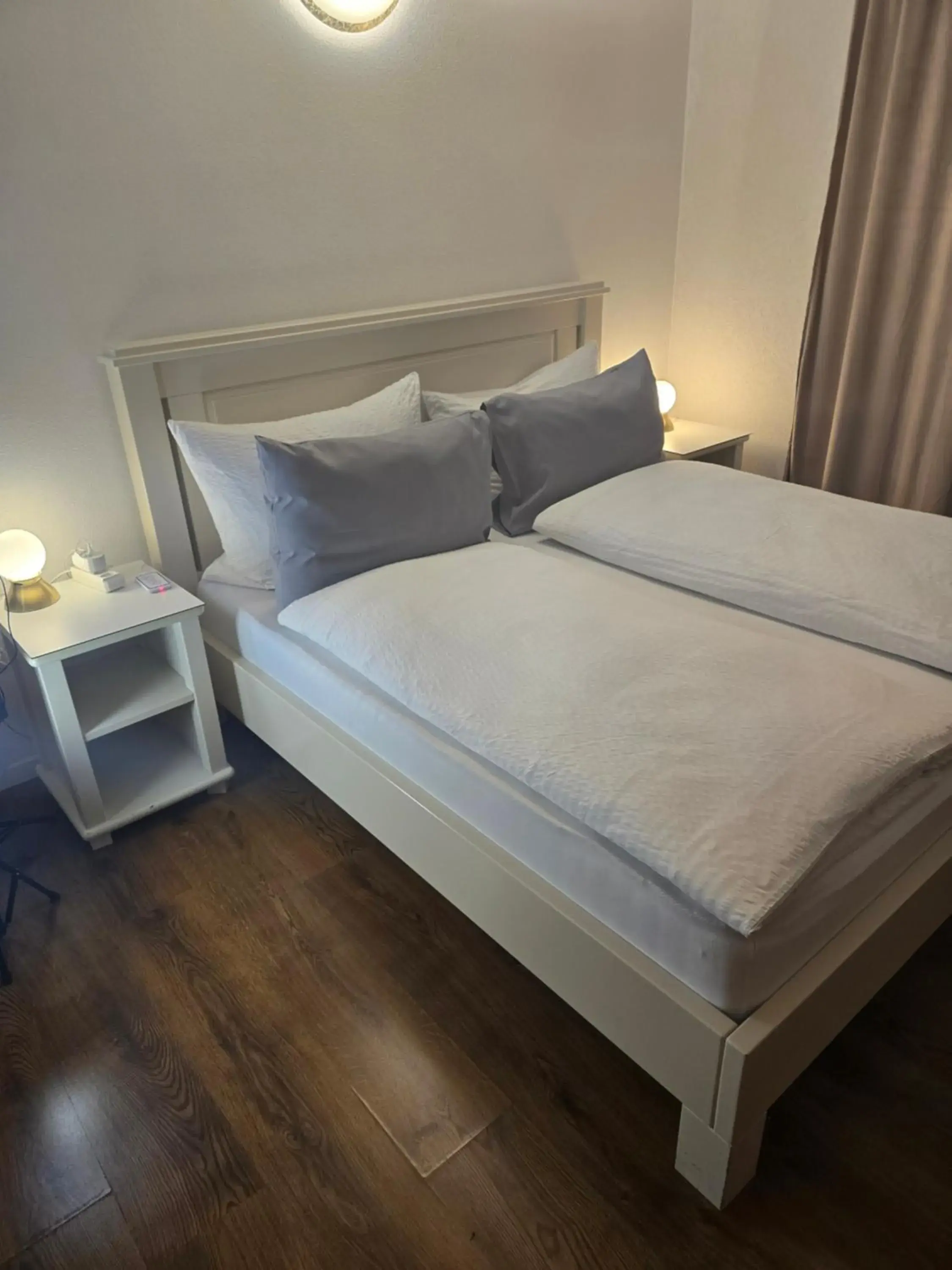 Economy Double Room or Twin with Shared Bathroom in Esos Hotel Quelle Economy Double Room or Twin with Shared Bathroom in Esos Hotel Quelle