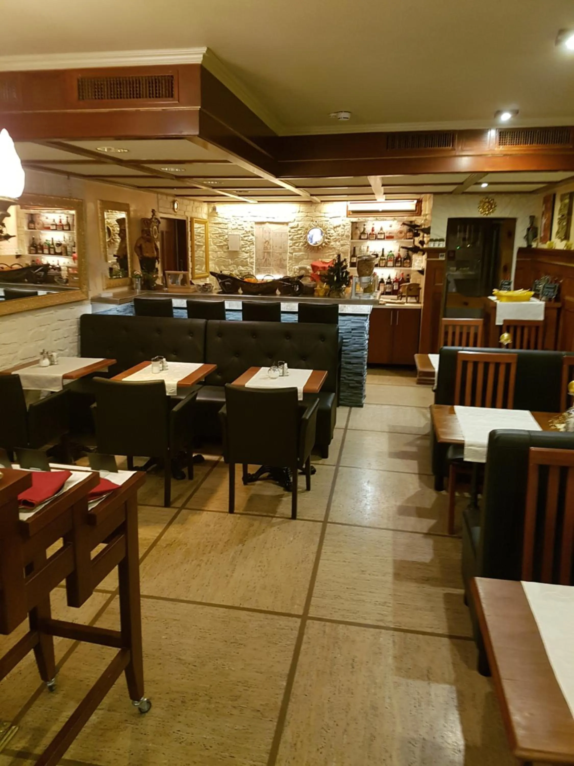 Lounge or bar in Esos Hotel Quelle