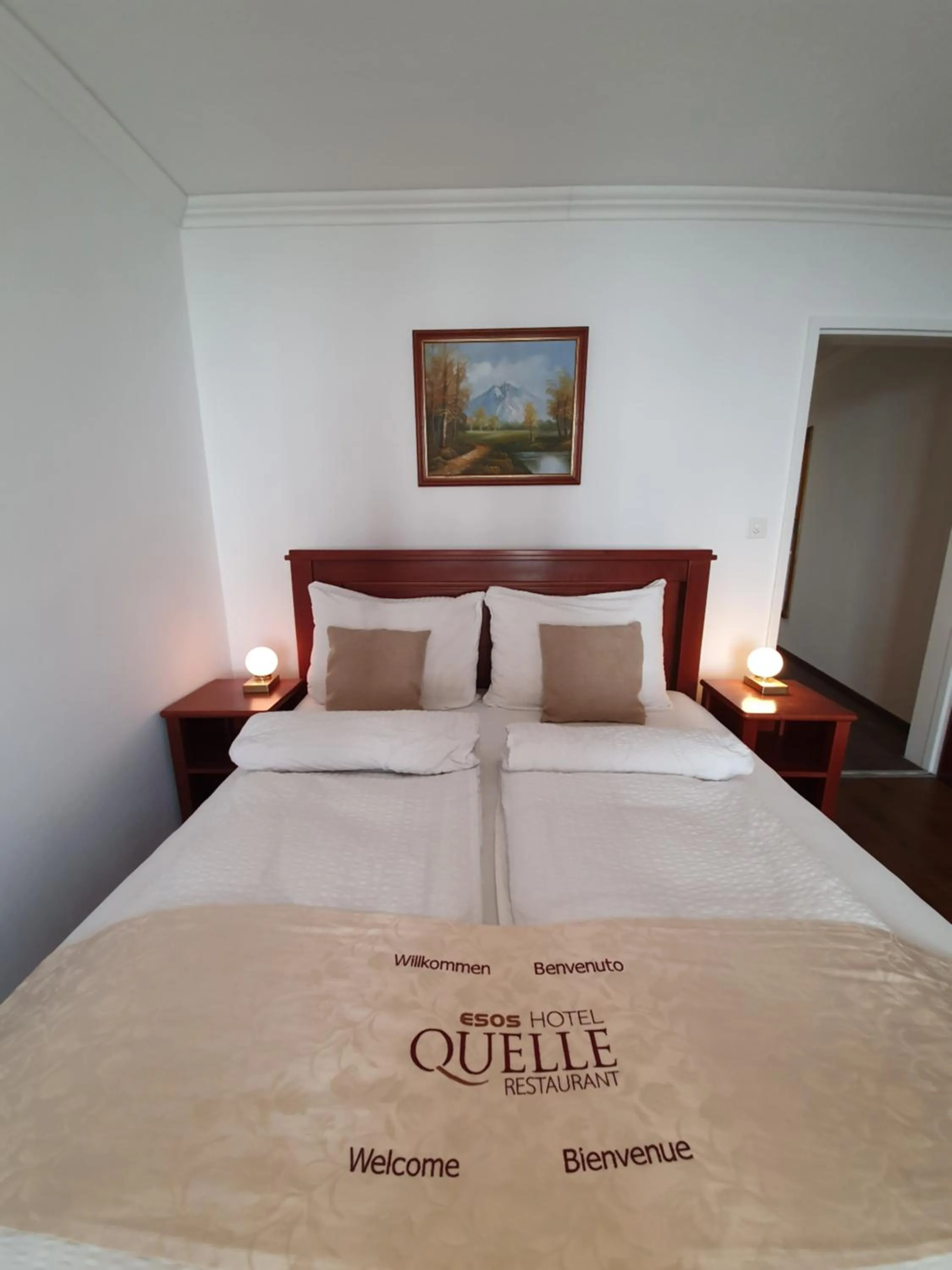 Photo of the whole room, Bed in Esos Hotel Quelle