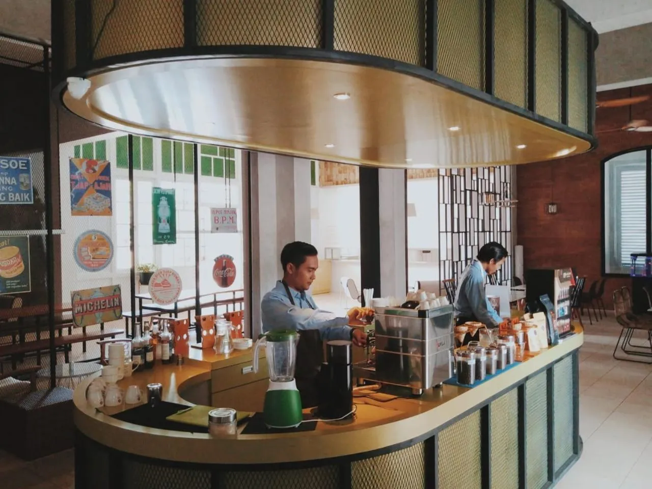 Restaurant/places to eat in Mexolie Hotel