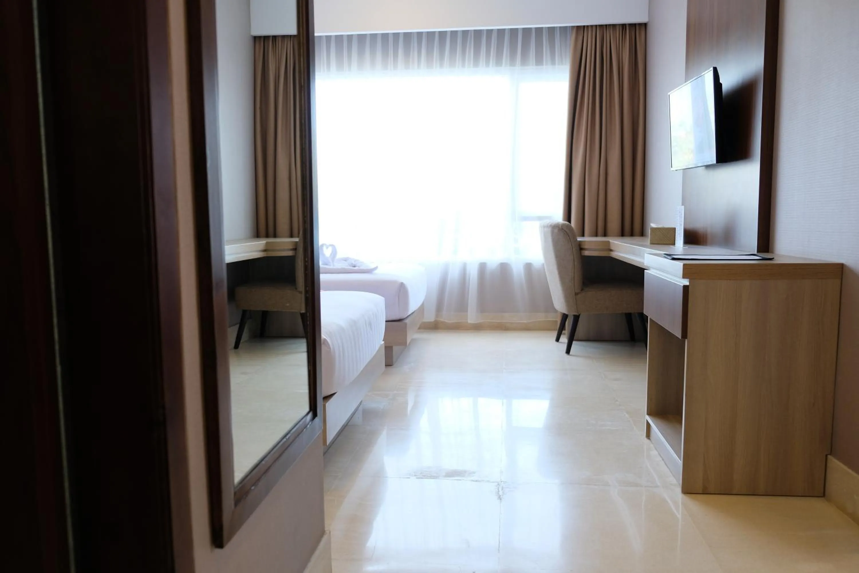 TV and multimedia, Bed in Mexolie Hotel