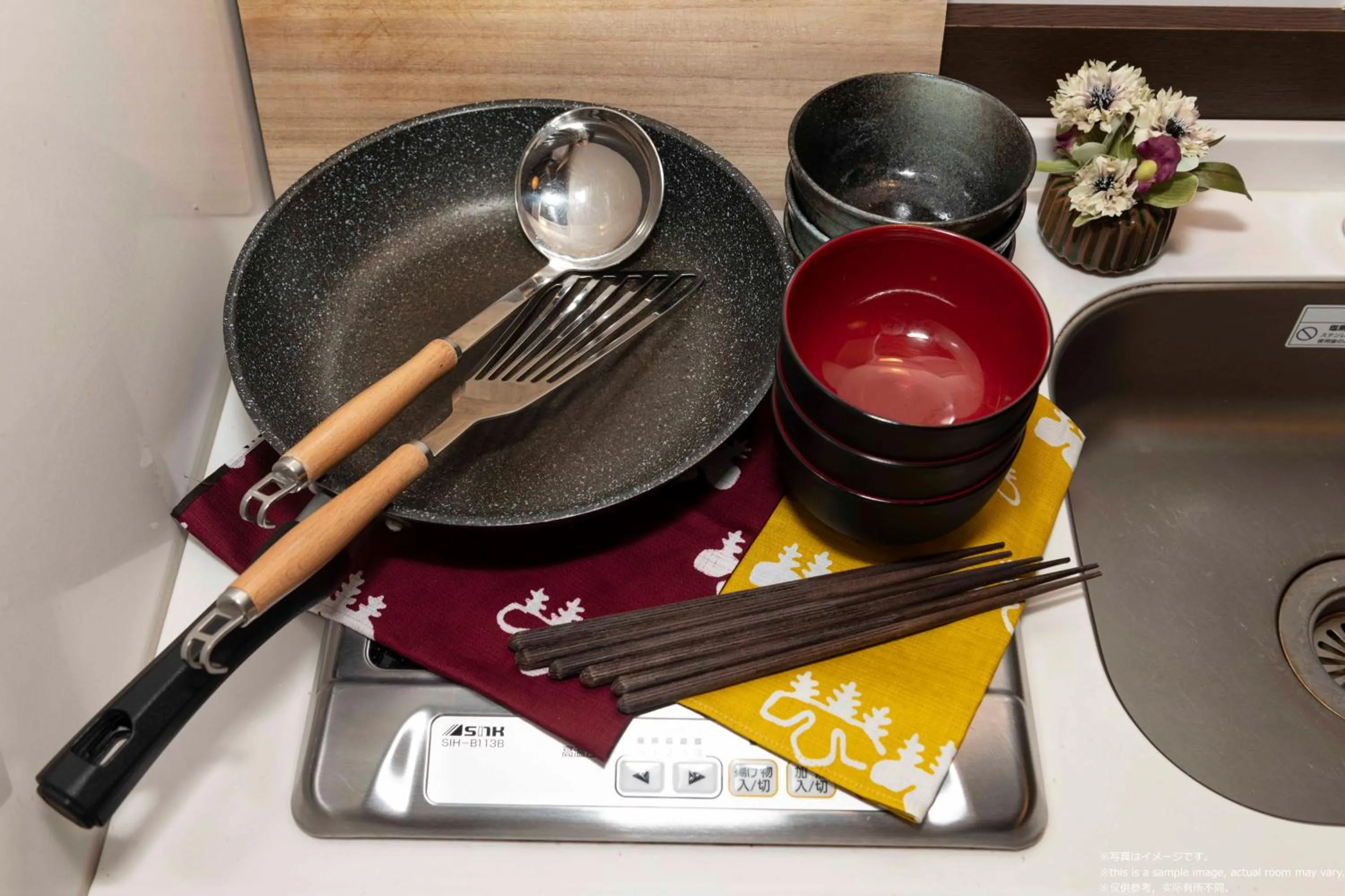 Kitchen or kitchenette in Stay SAKURA Kyoto Nijo Castle West I