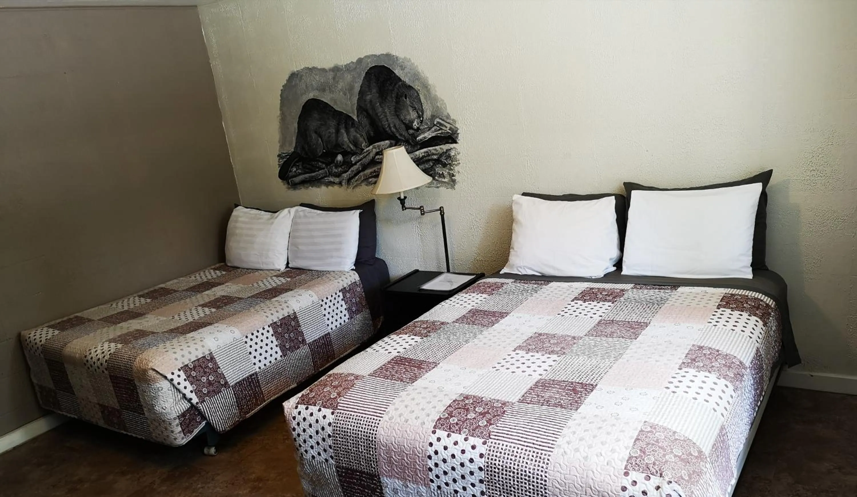 Bed in Overlook Inn & Cabins