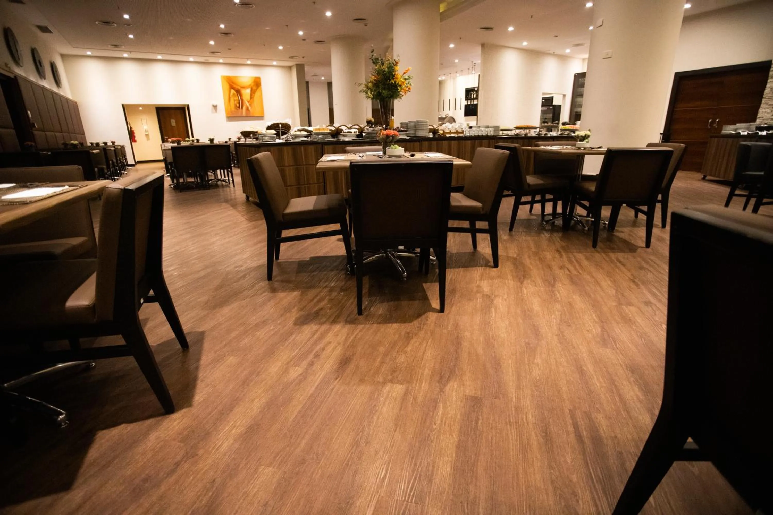 Restaurant/places to eat in Bourbon Convention Hotel Joinville