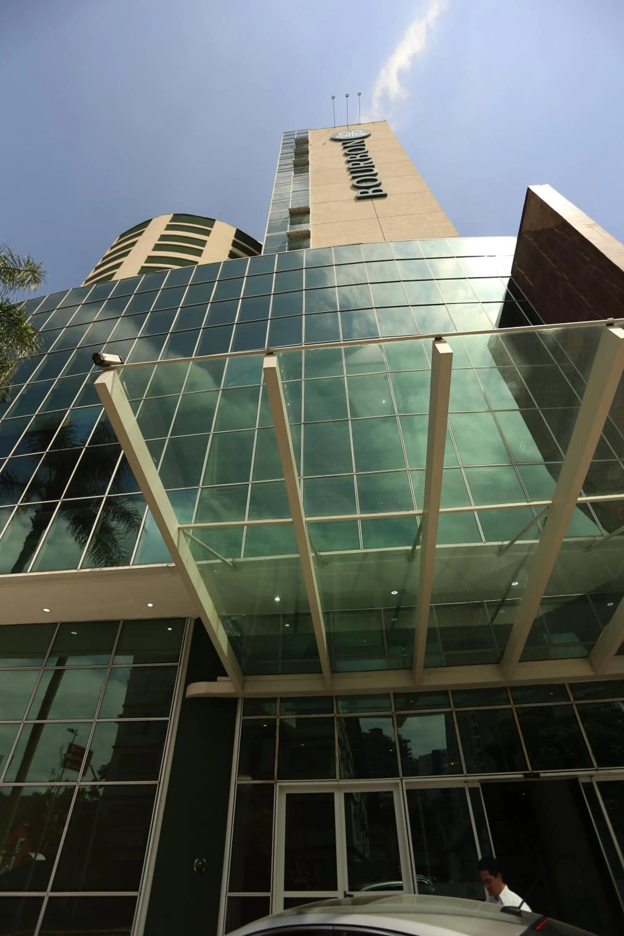 Facade/entrance in Bourbon Convention Hotel Joinville