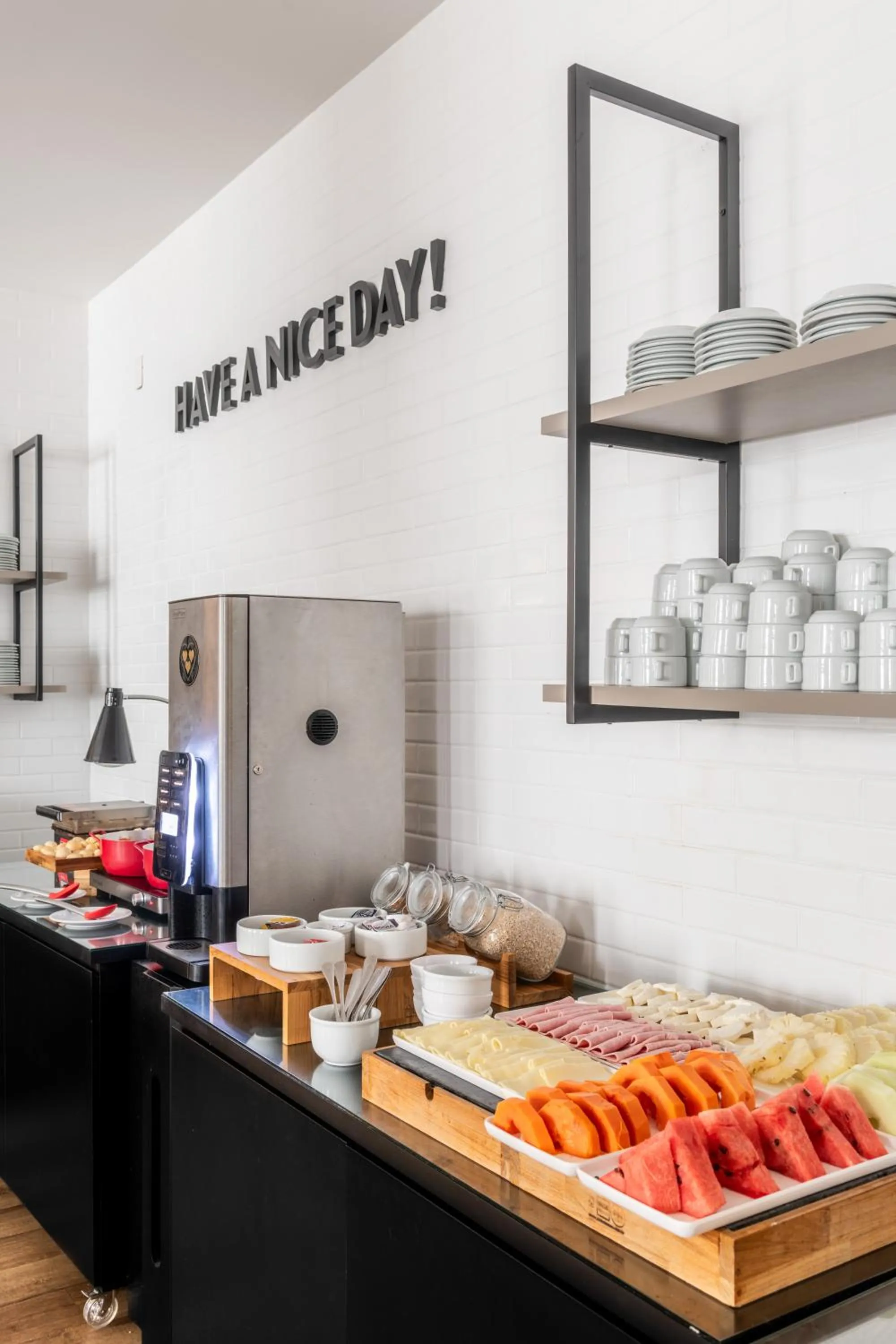 Breakfast in DELPLAZA Timbiras São Paulo