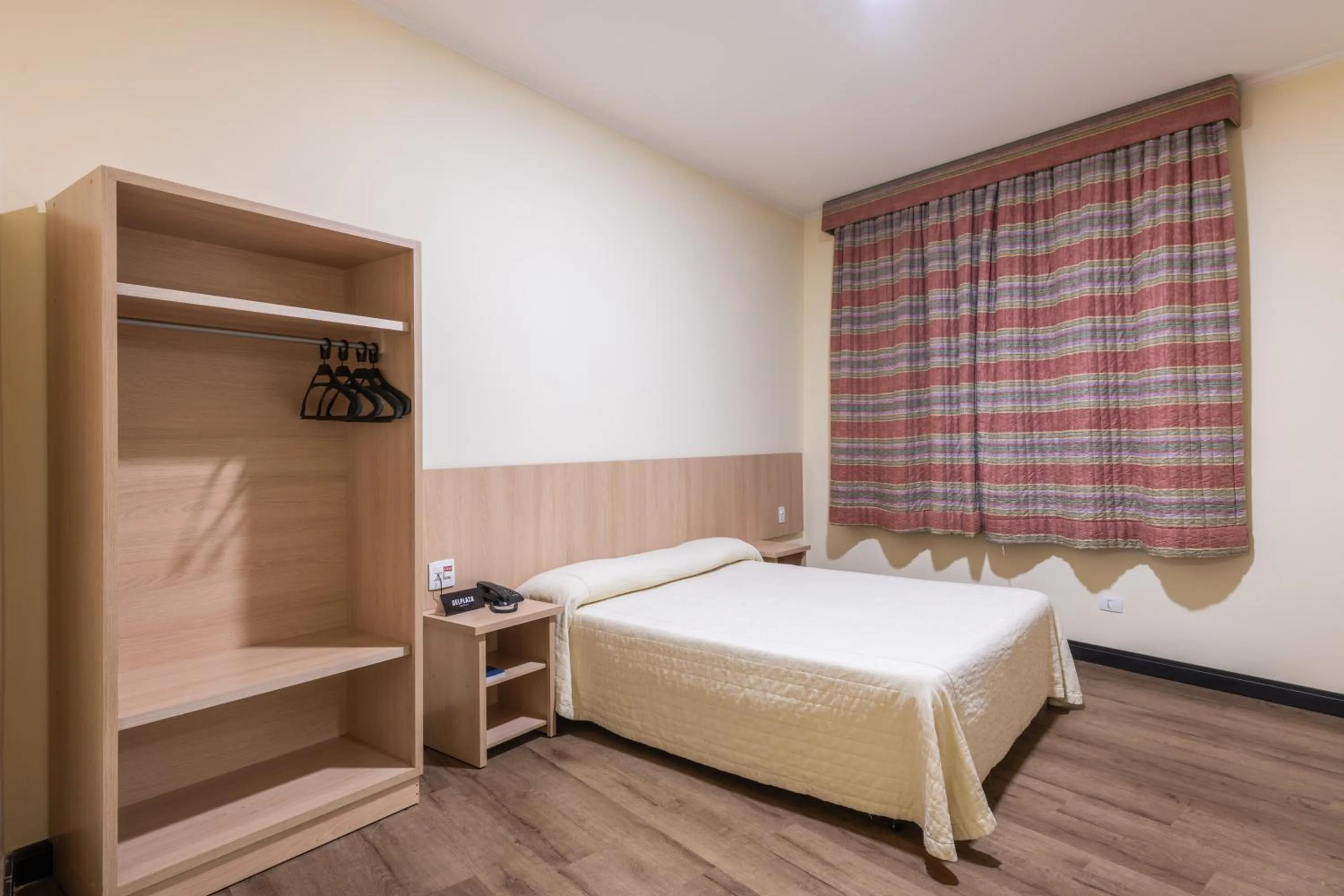 Bedroom, Bed in DELPLAZA Timbiras São Paulo