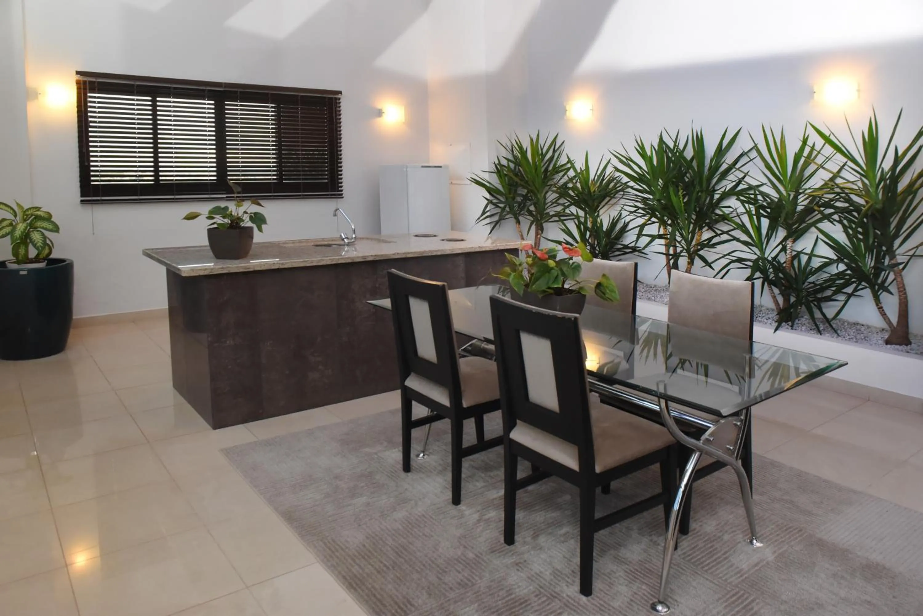 Lounge or bar in Central Park Hotel by Bourbon