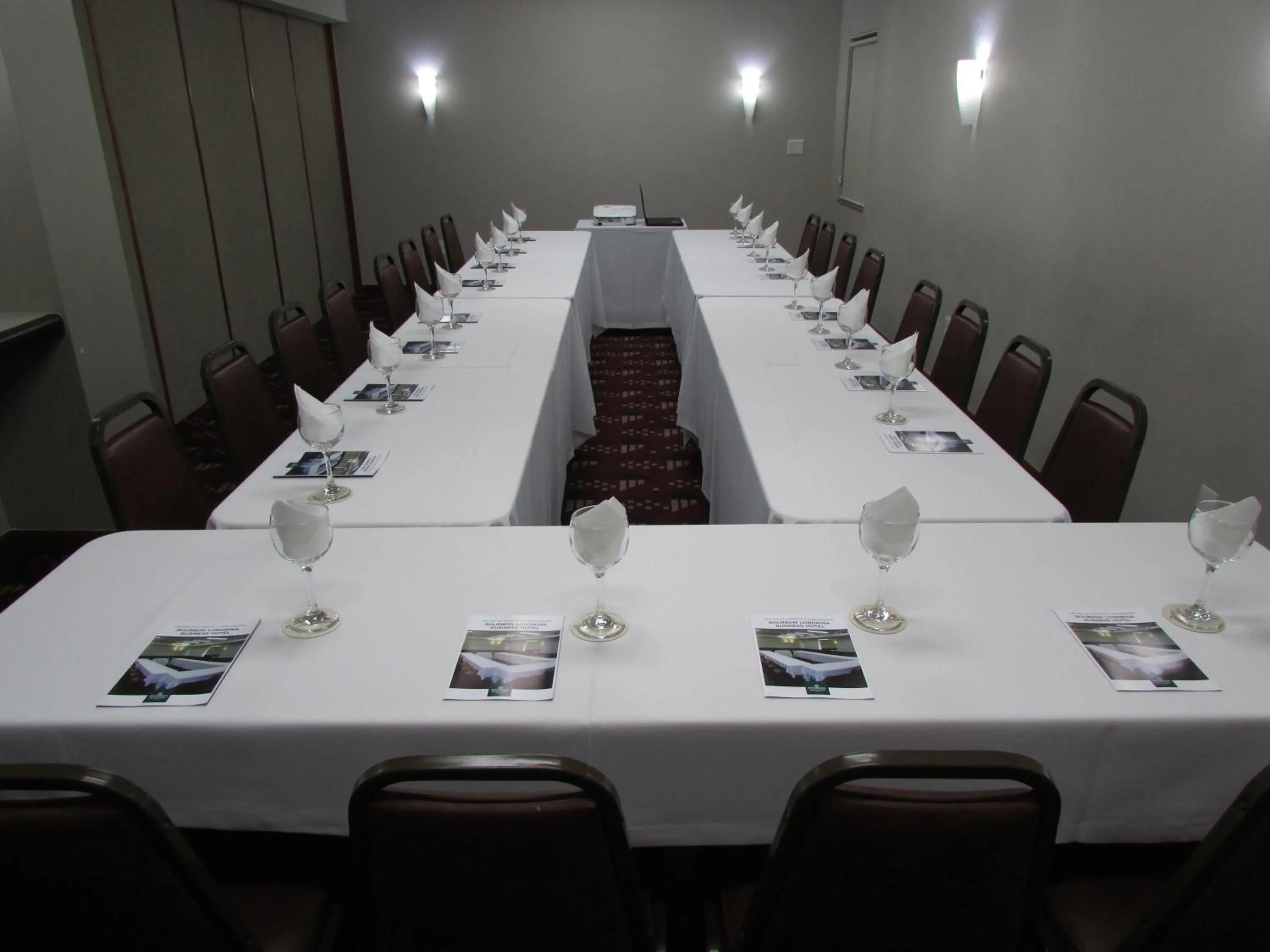 Banquet/Function facilities in Bourbon Londrina Hotel
