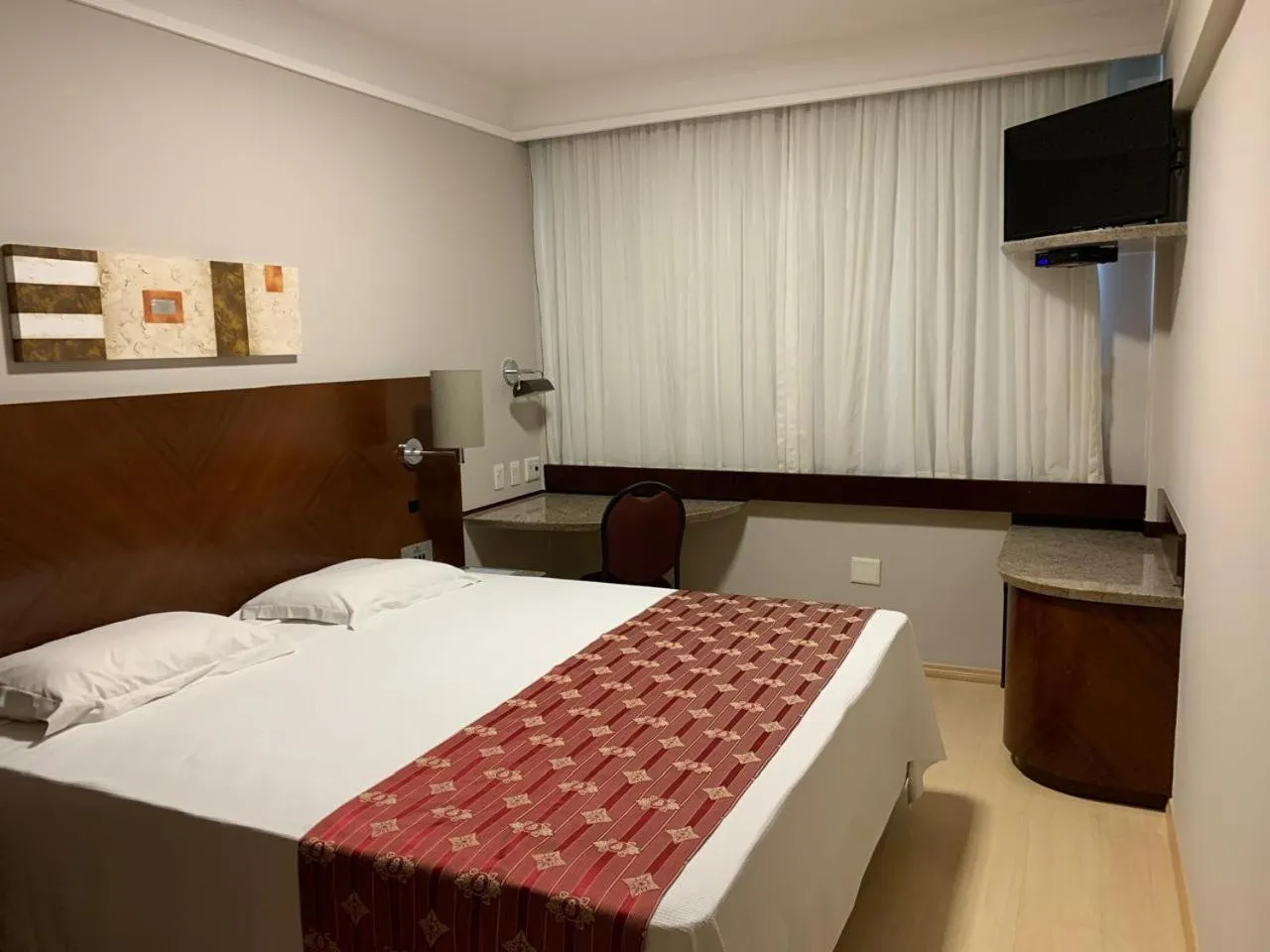 Bedroom, Bed in Bourbon Londrina Hotel