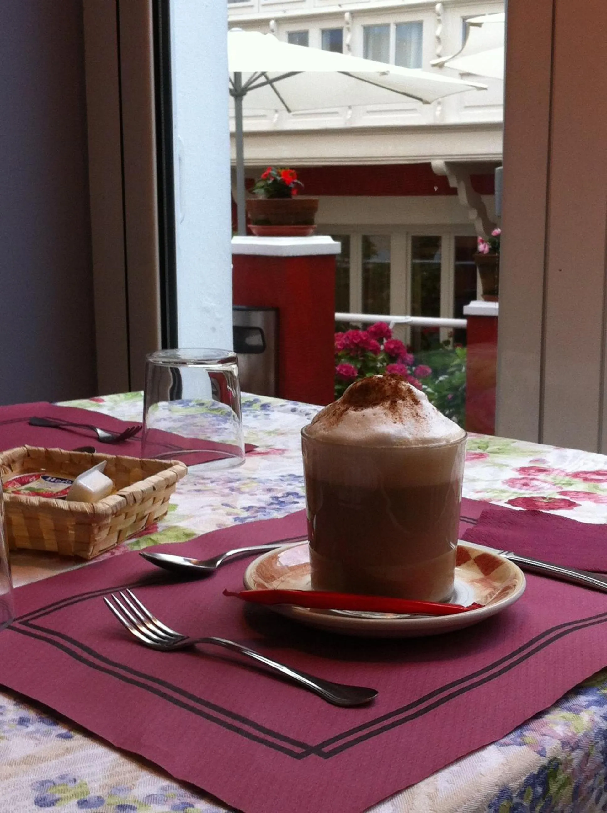Coffee/tea facilities in Marina de Campios