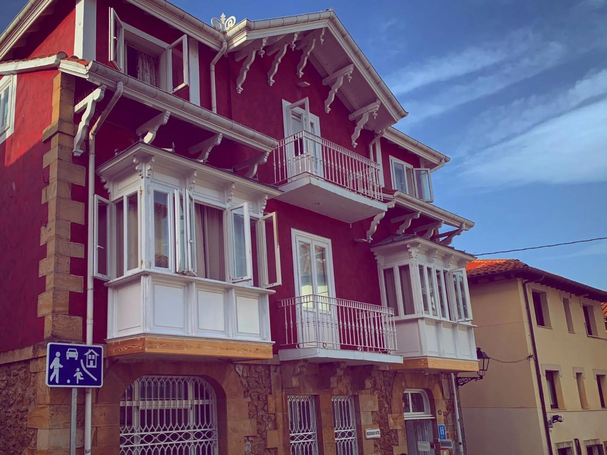 Property building in Marina de Campios