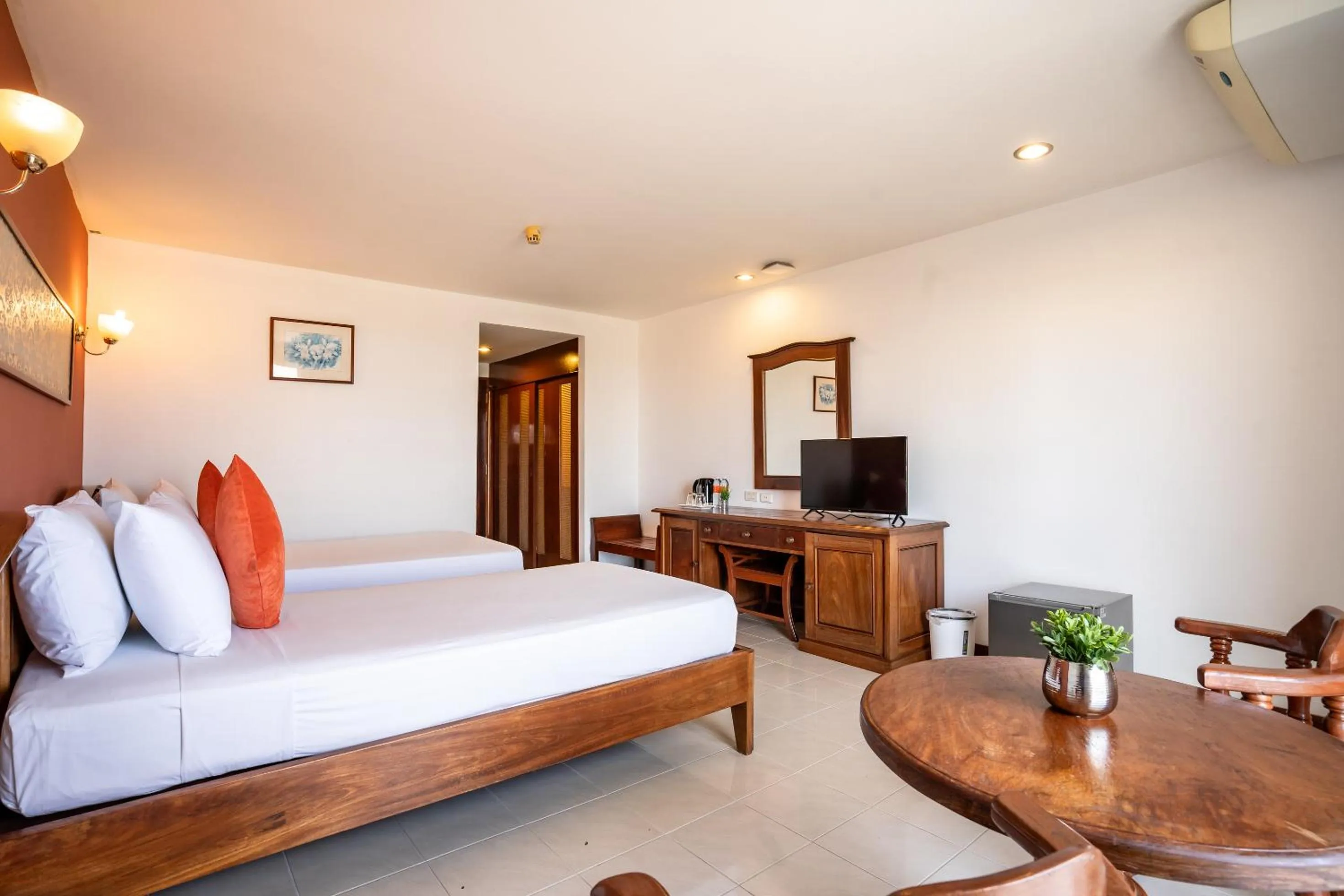 TV and multimedia, Bed in JP Villa Pattaya