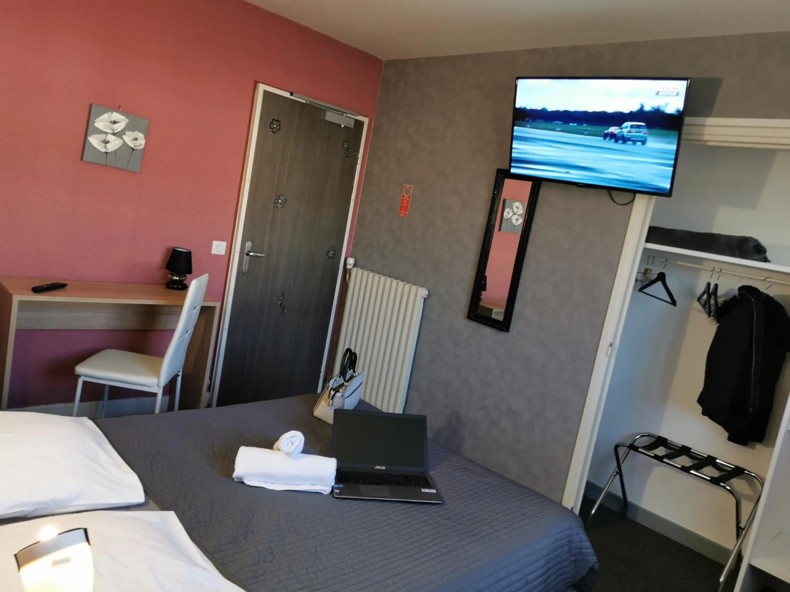 TV and multimedia in La Vieille Ferme