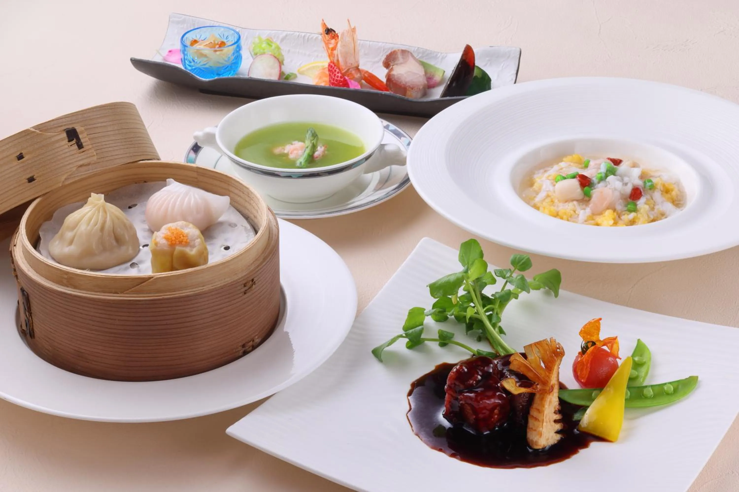 Restaurant/places to eat in ANA Crowne Plaza Kobe by IHG