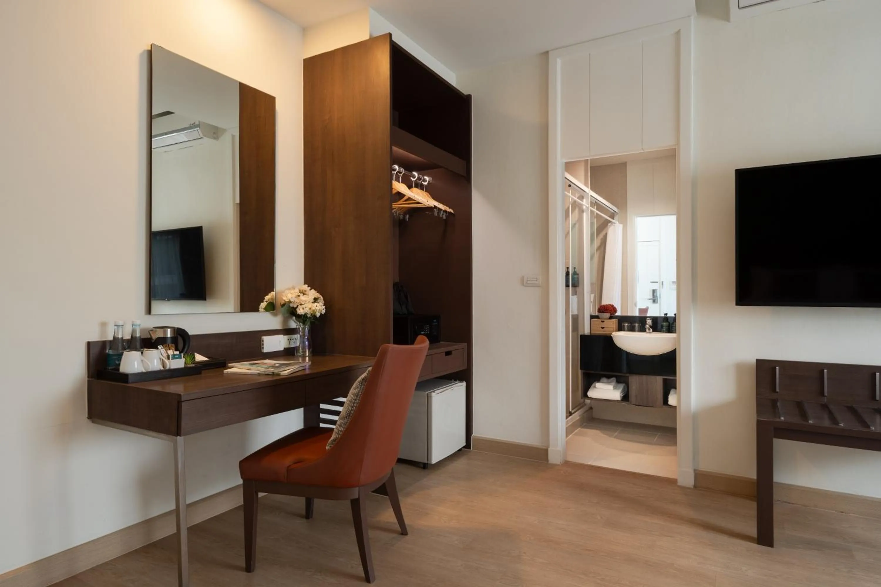 TV and multimedia in The Legacy Hotel Nana Sukhumvit, Aspira Collection