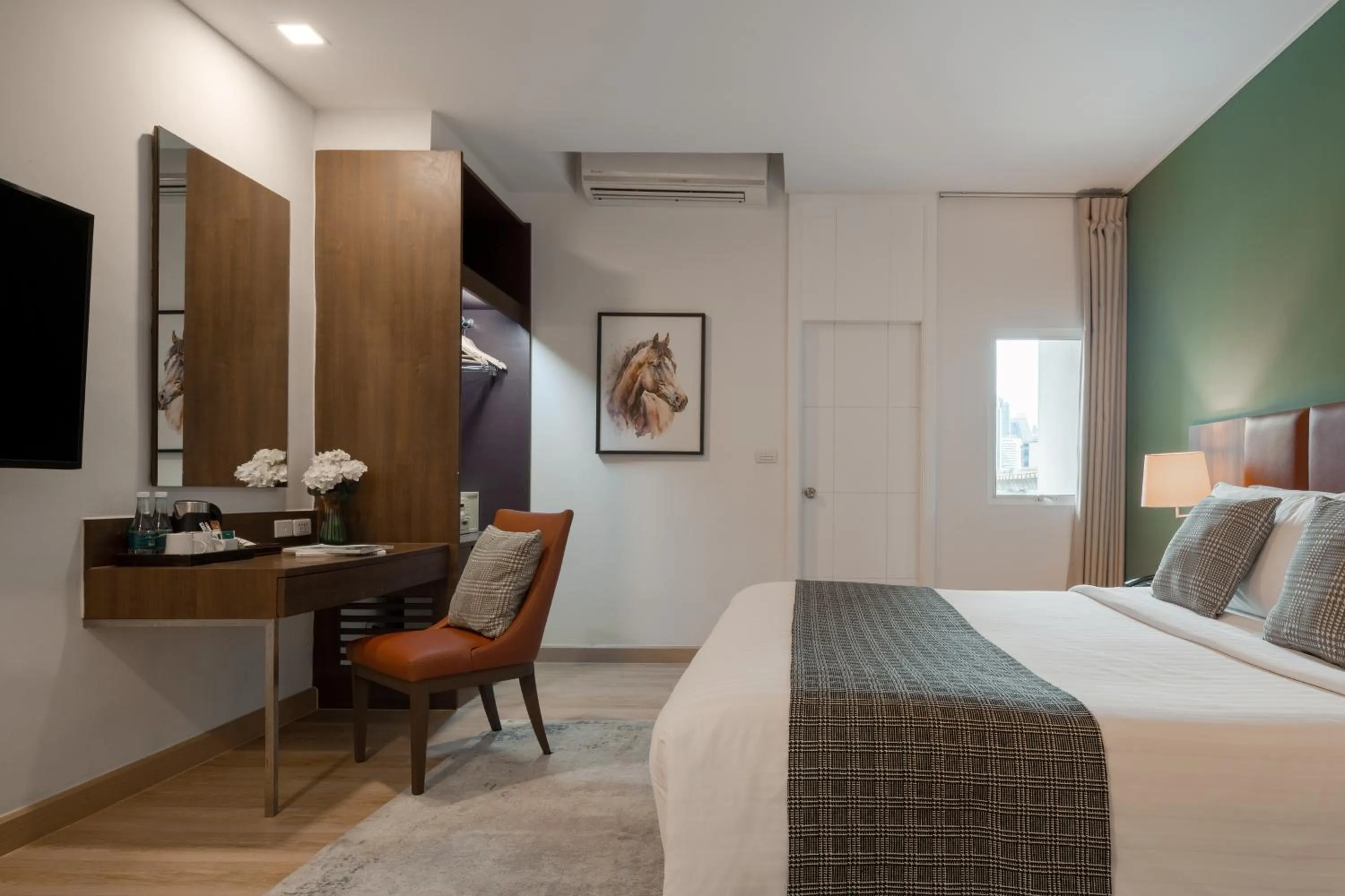 Bed in The Legacy Hotel Nana Sukhumvit, Aspira Collection