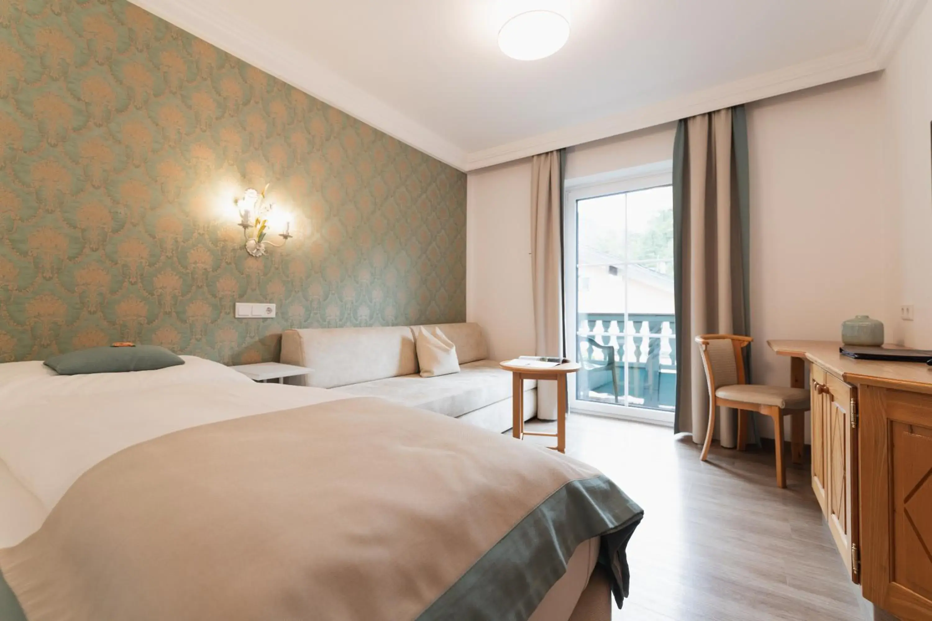 Gasthof Hotel Hauslwirt Gasthof Hotel Hauslwirt