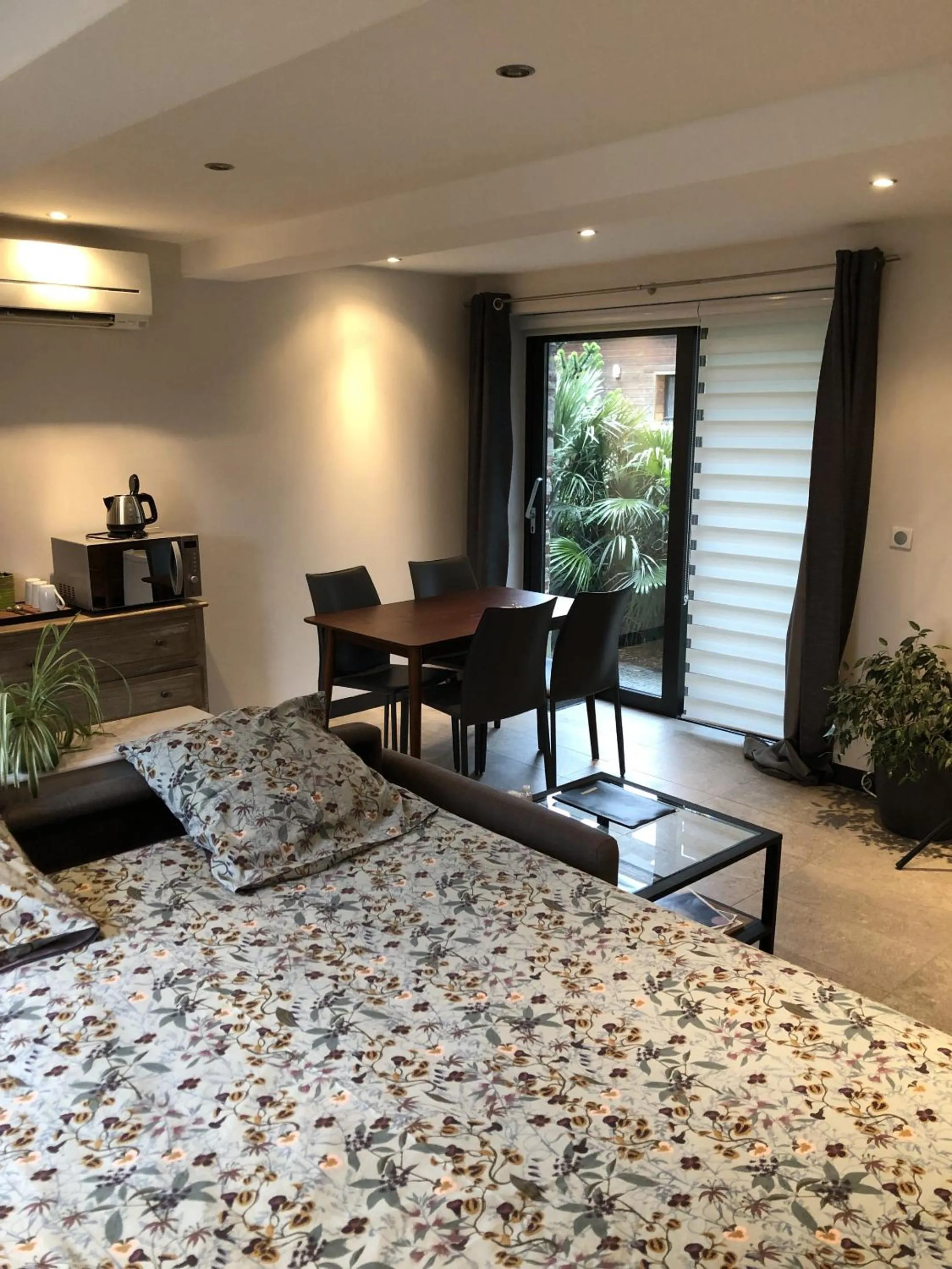 Bedroom in Aux Herbes Hautes