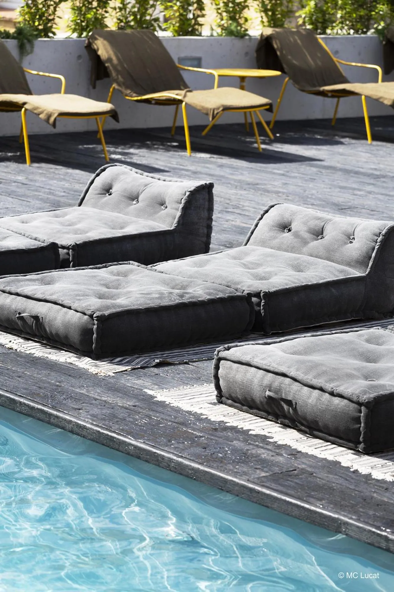 Swimming pool in Le 19-21 - Un amour d'hotel