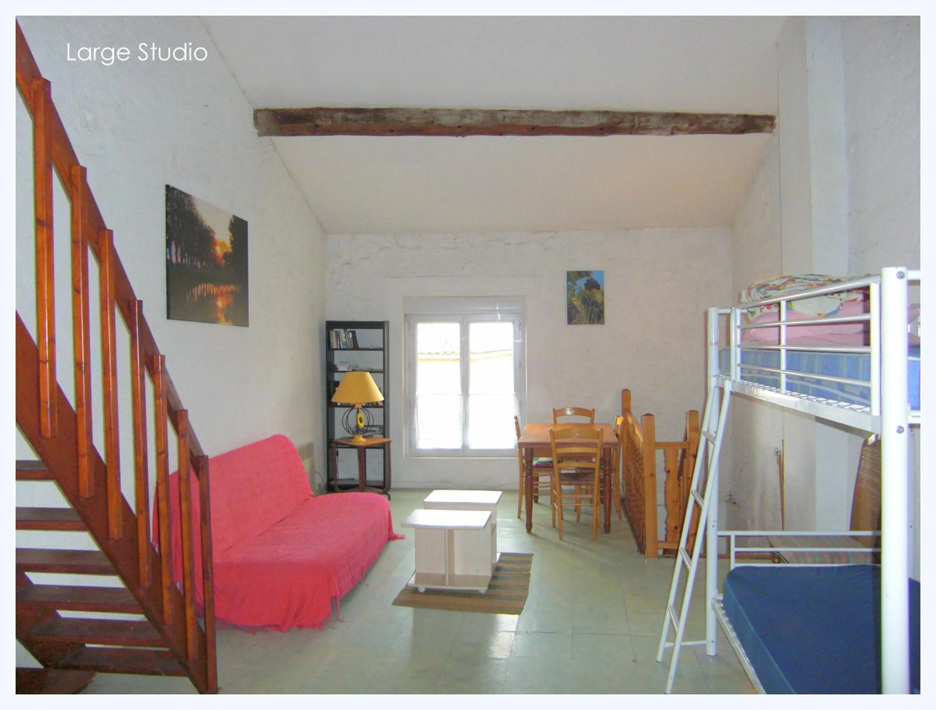 Living room in Maison St Georges