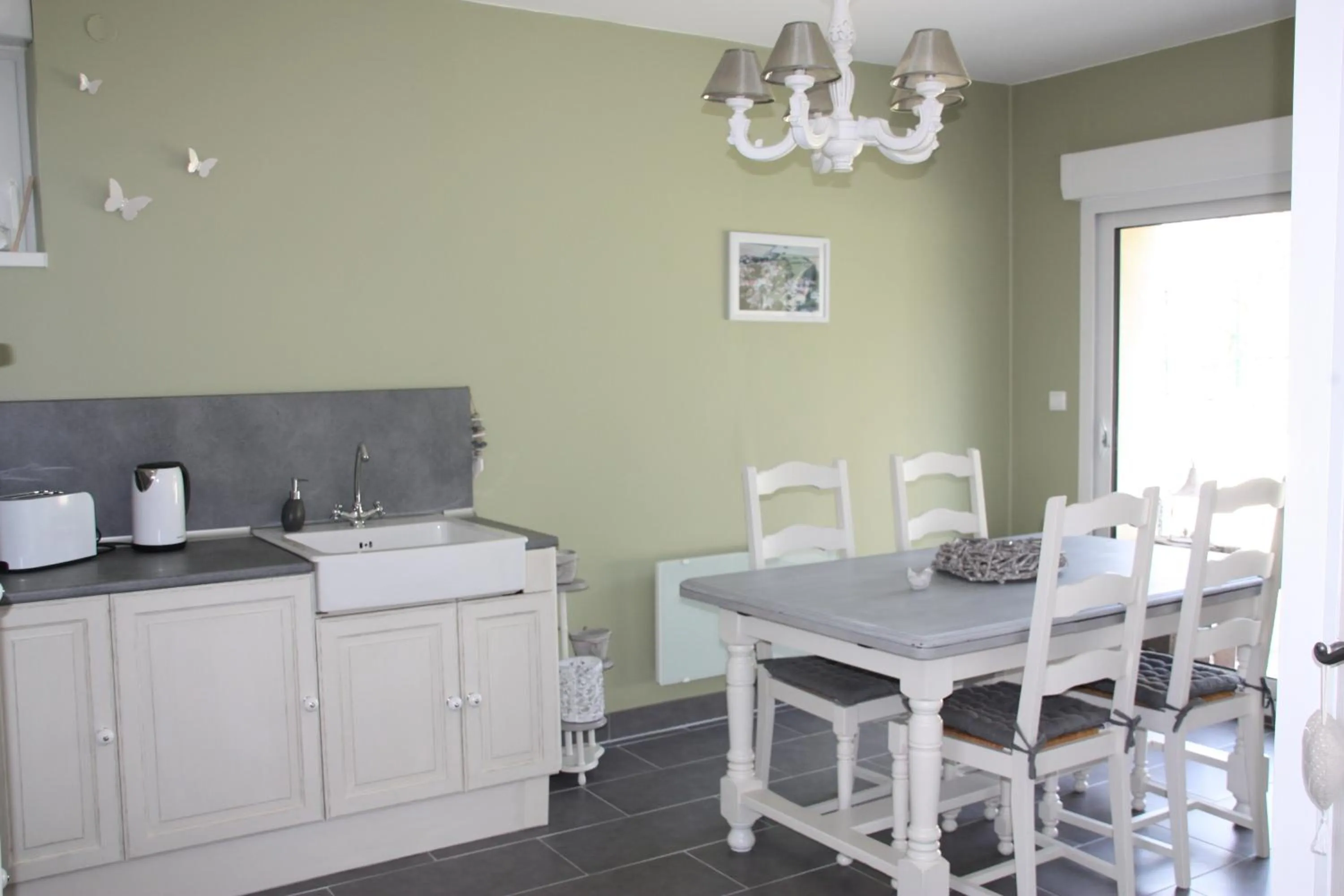 Dining area in Comme un Rêve