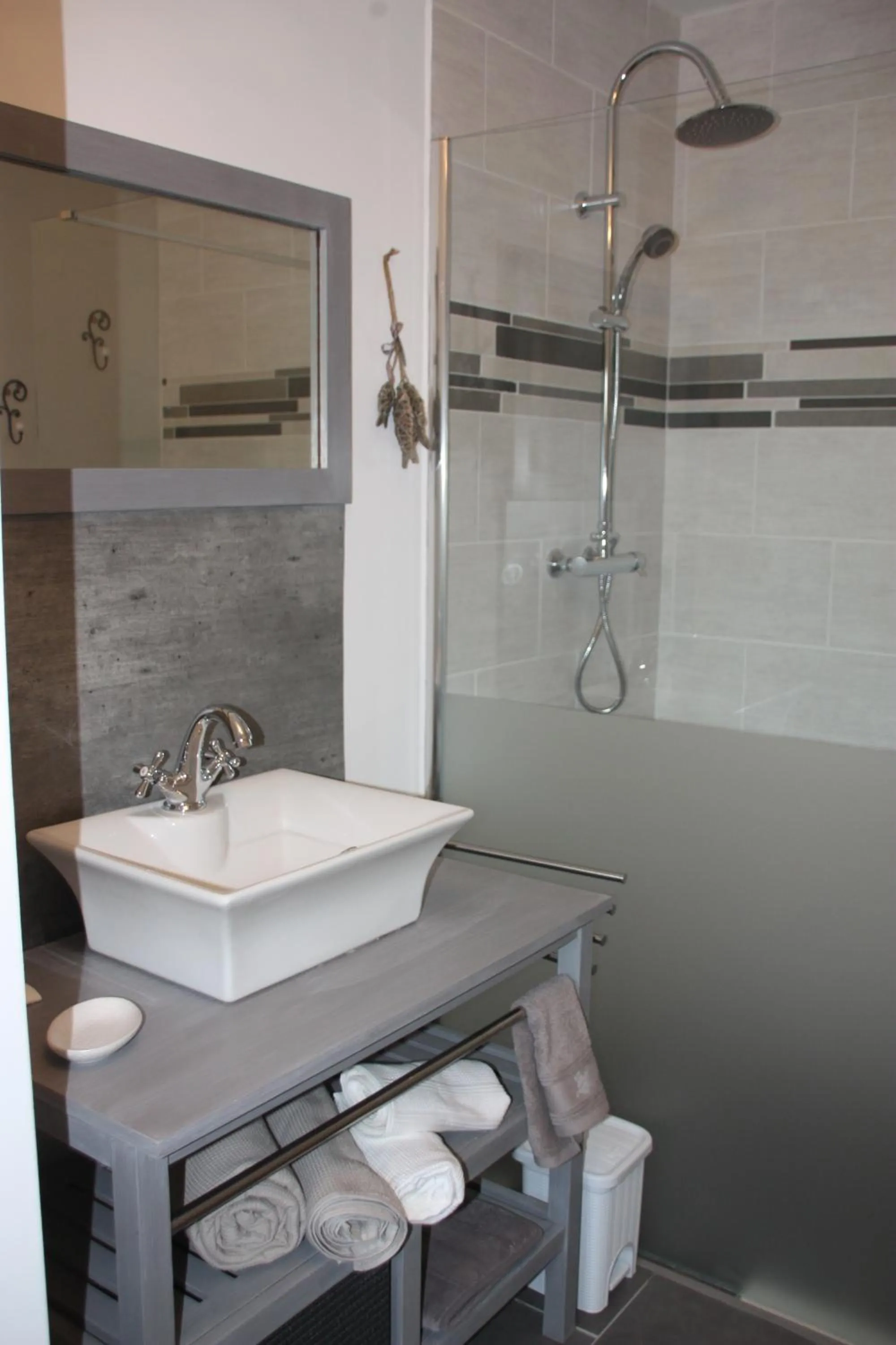 Bathroom in Comme un Rêve