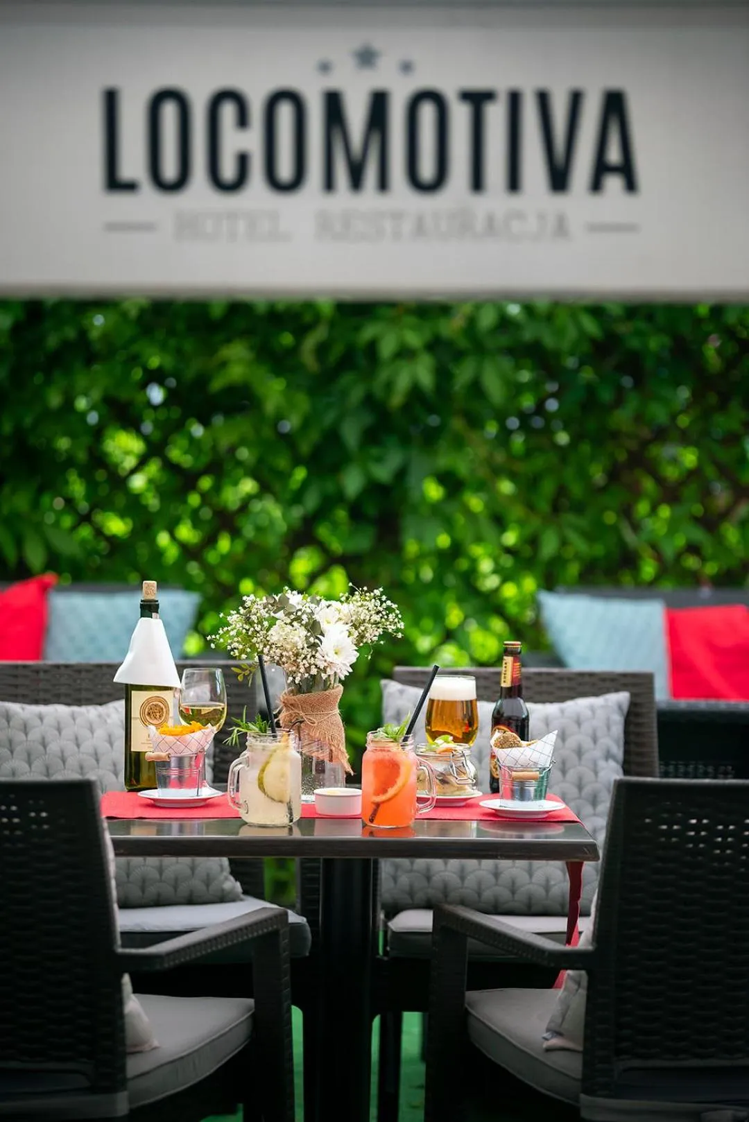 Garden view in Locomotiva