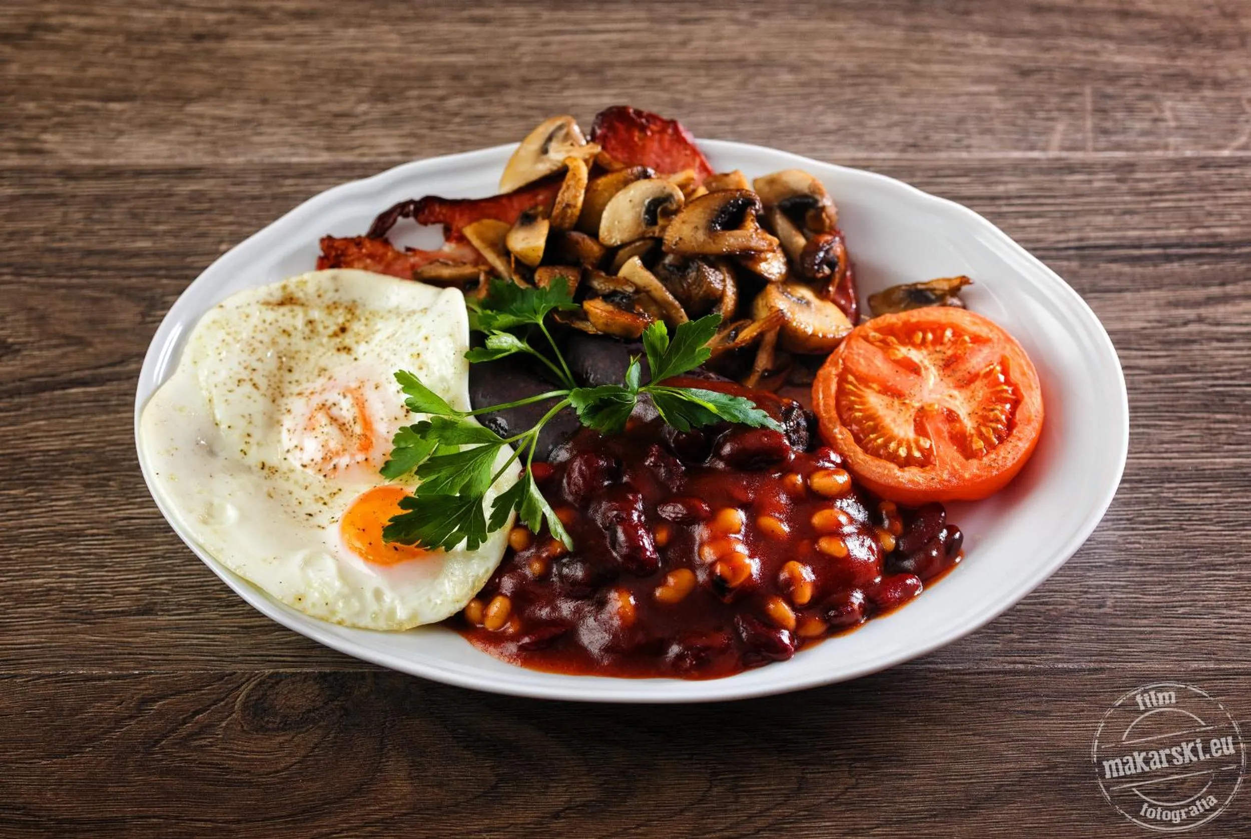 English/Irish breakfast in Locomotiva