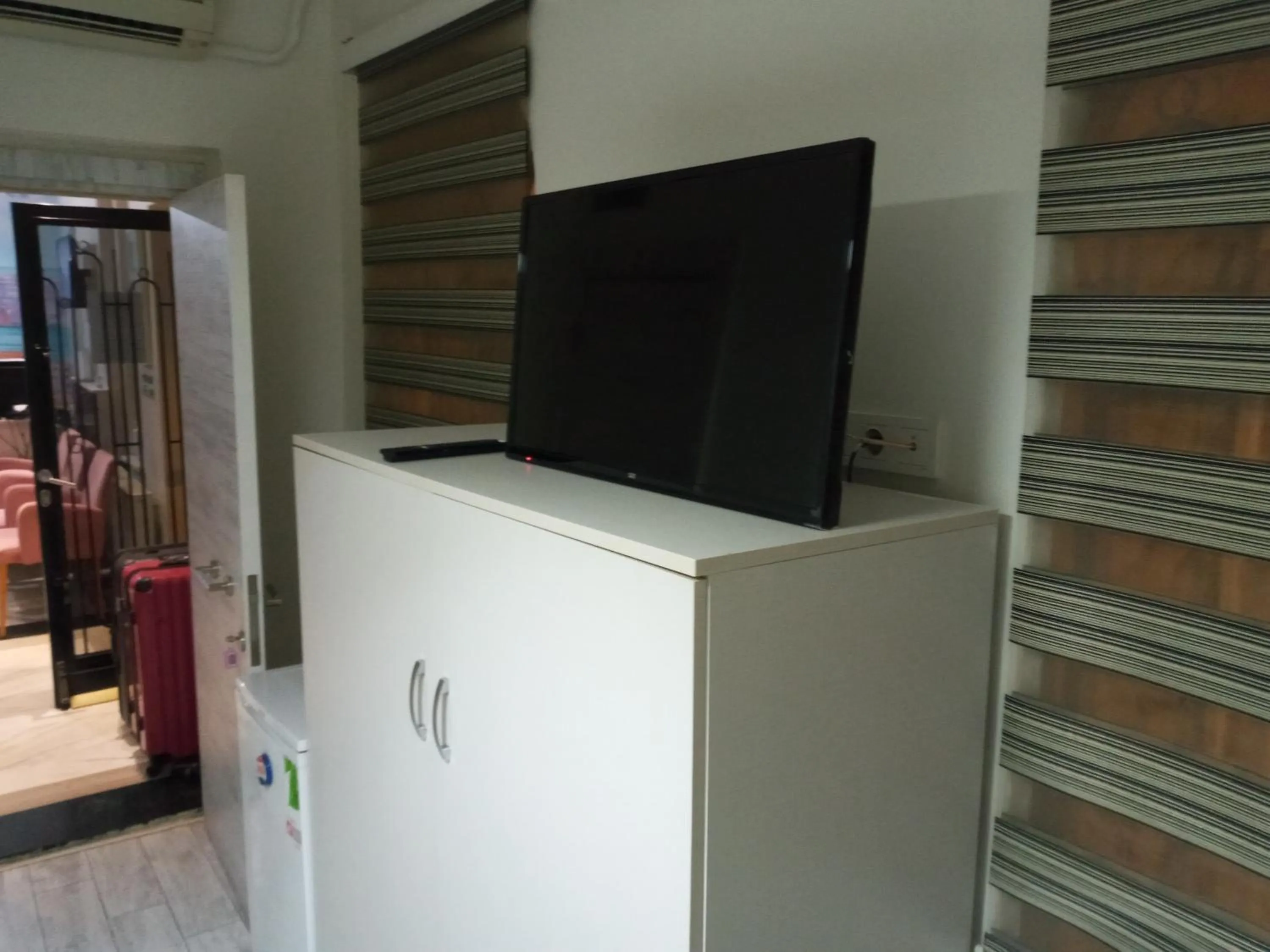 TV and multimedia in Taksim Sem House