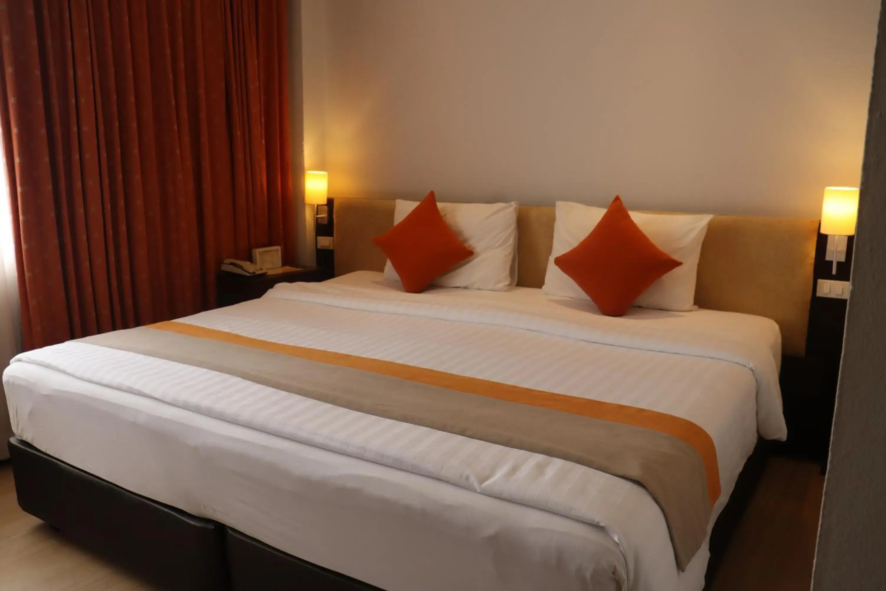 Standard Double or Twin Room in Bossotel Bangkok Standard Double or Twin Room in Bossotel Bangkok