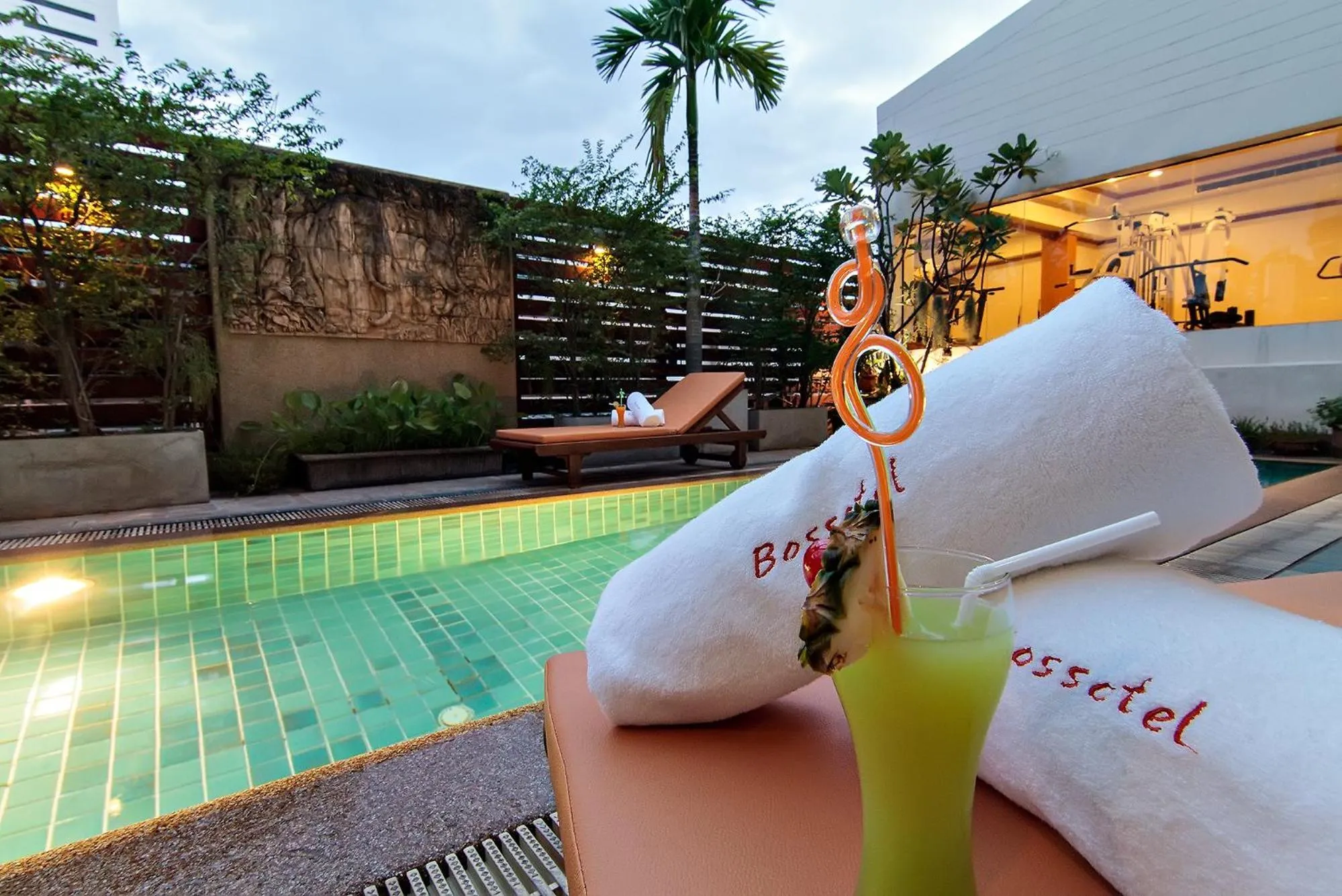Swimming pool in Bossotel Bangkok