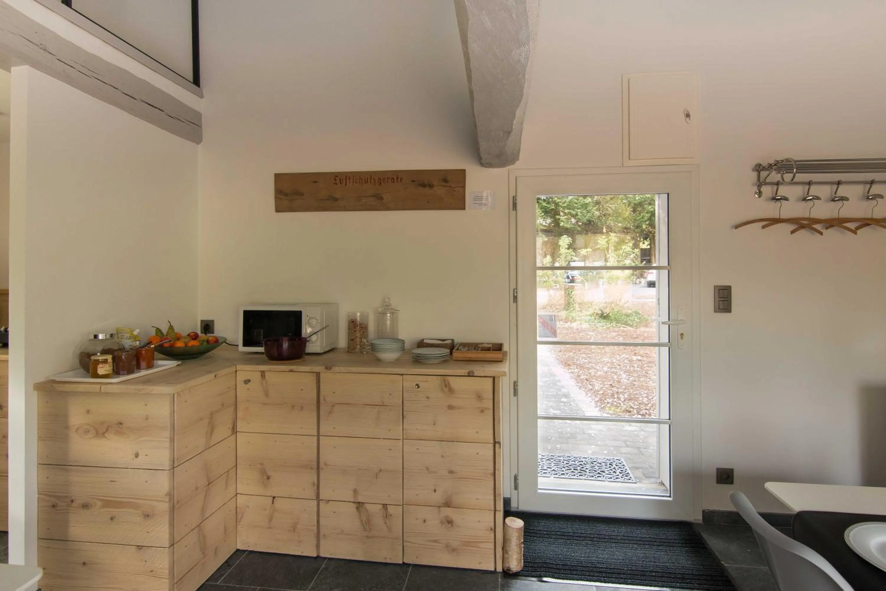 Coffee/tea facilities in La Pomme Pétillante