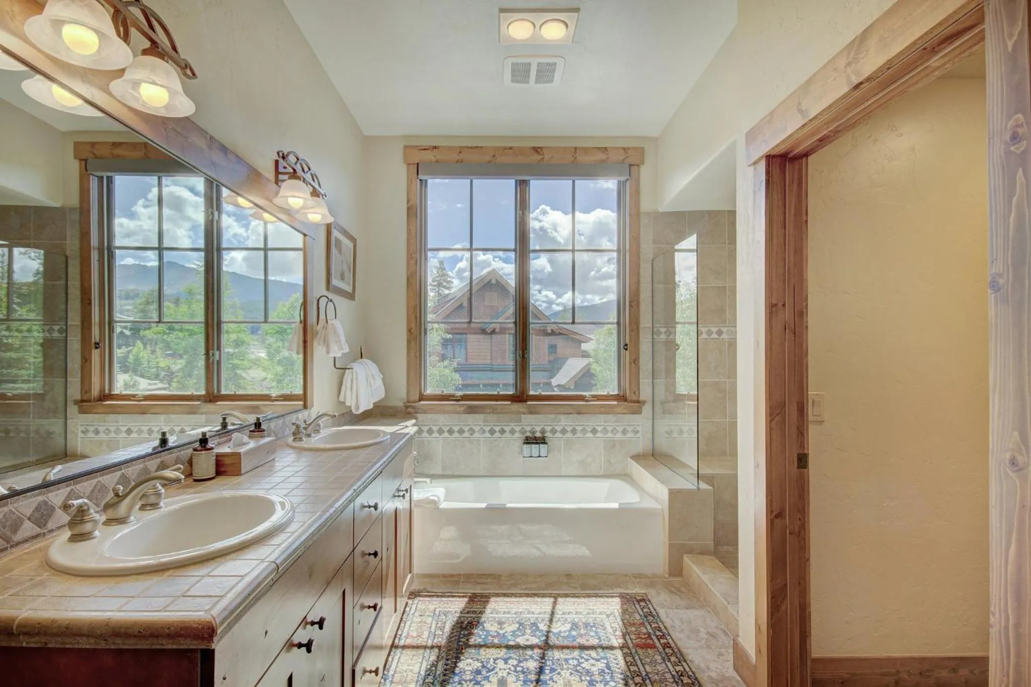 Bathroom in Mountain Thunder Lodge, A Vail Resorts Property