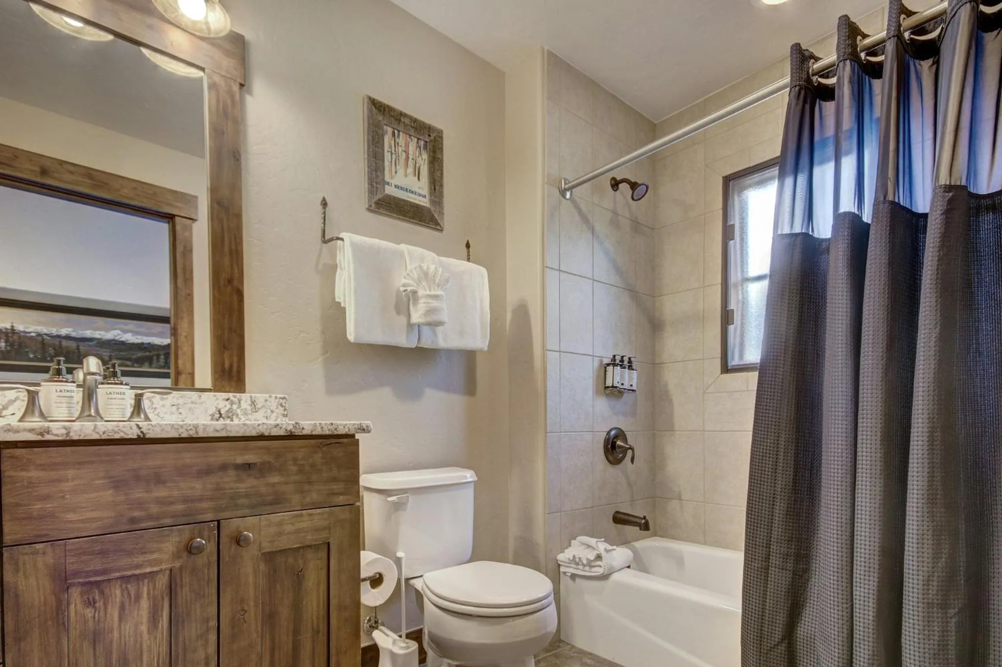 Bathroom in Mountain Thunder Lodge, A Vail Resorts Property