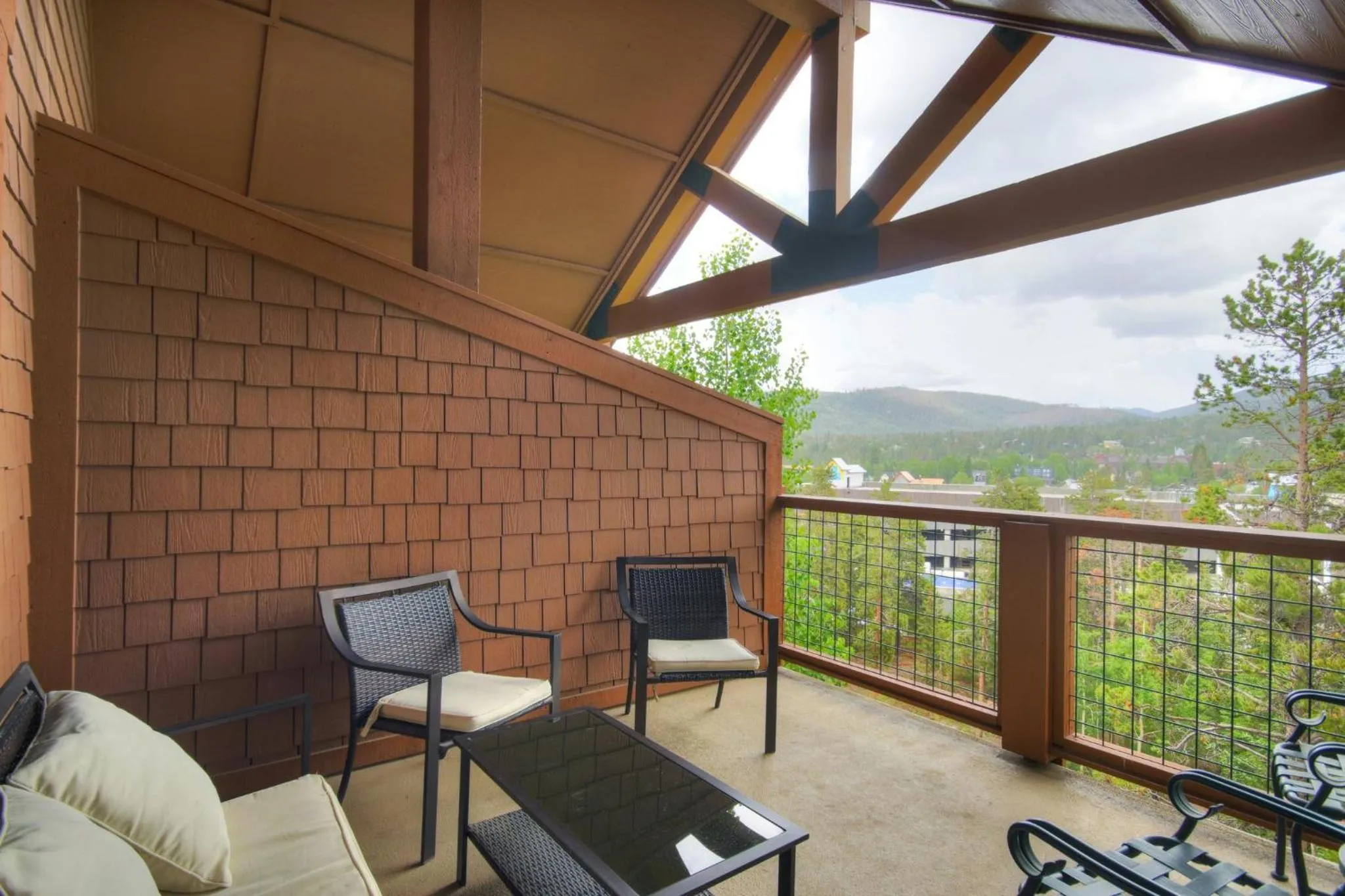 Photo of the whole room in Mountain Thunder Lodge, A Vail Resorts Property