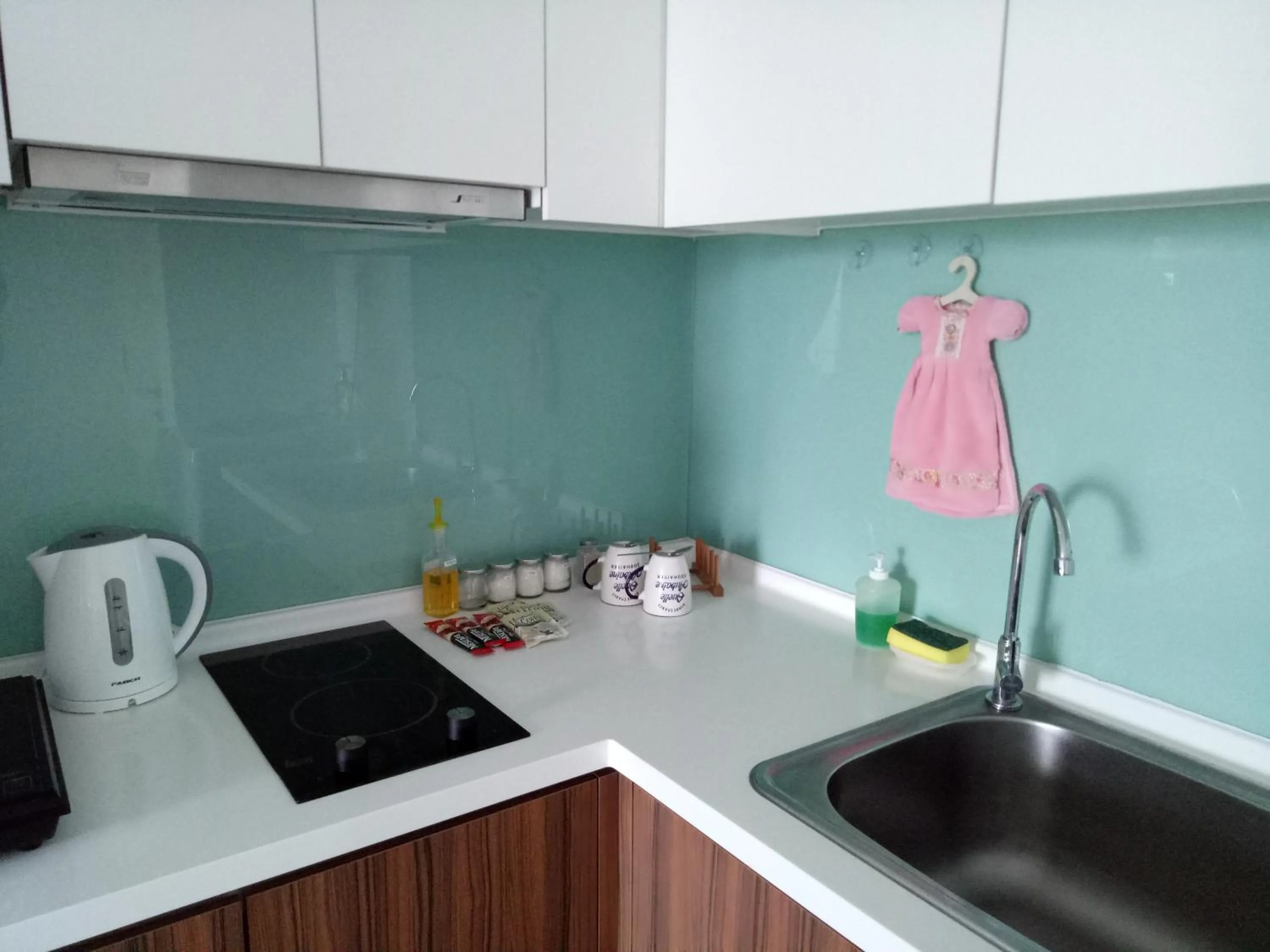 Kitchen or kitchenette in Hejmo Suites