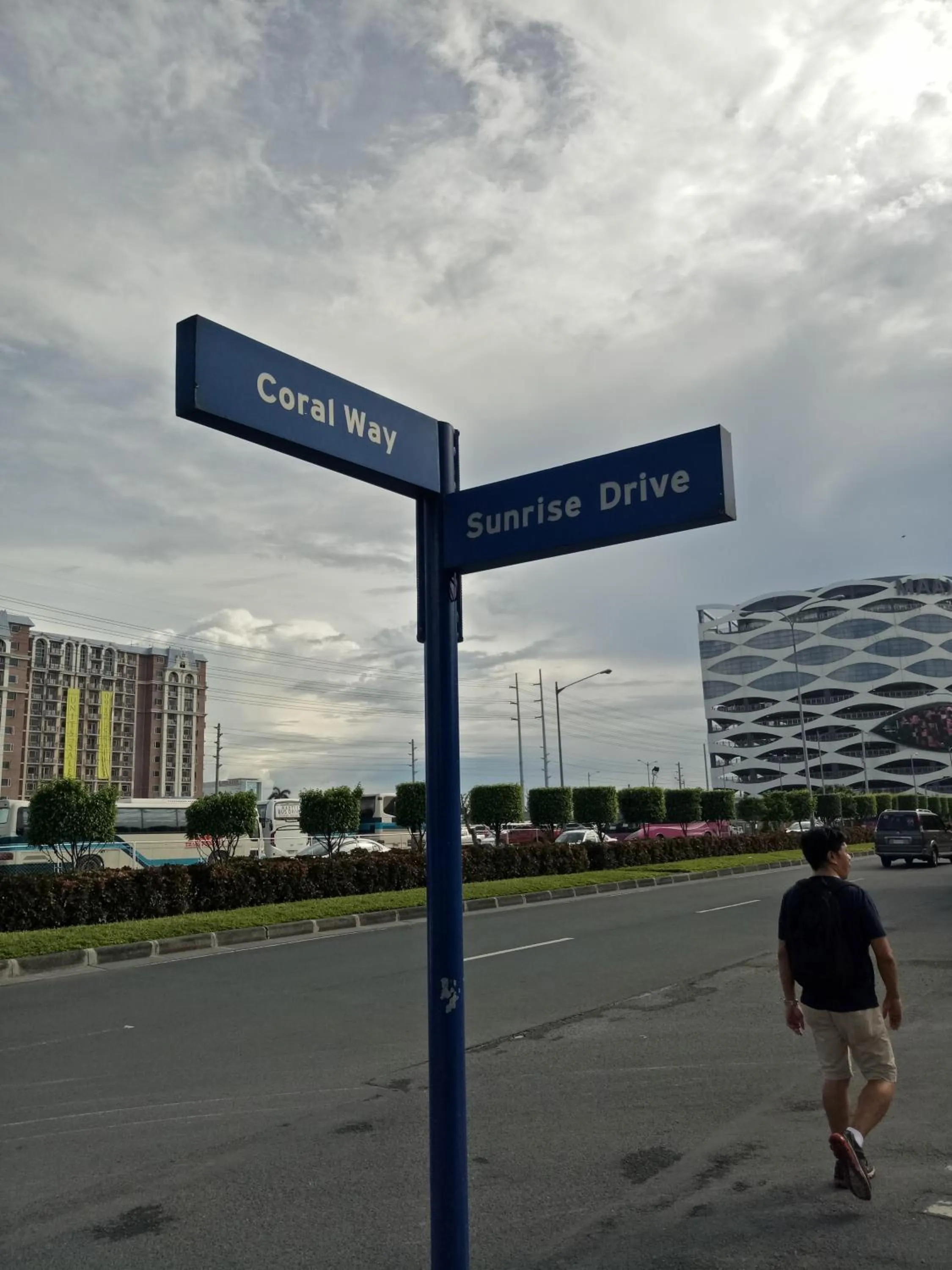 Chin's Place Sea Residences MOA