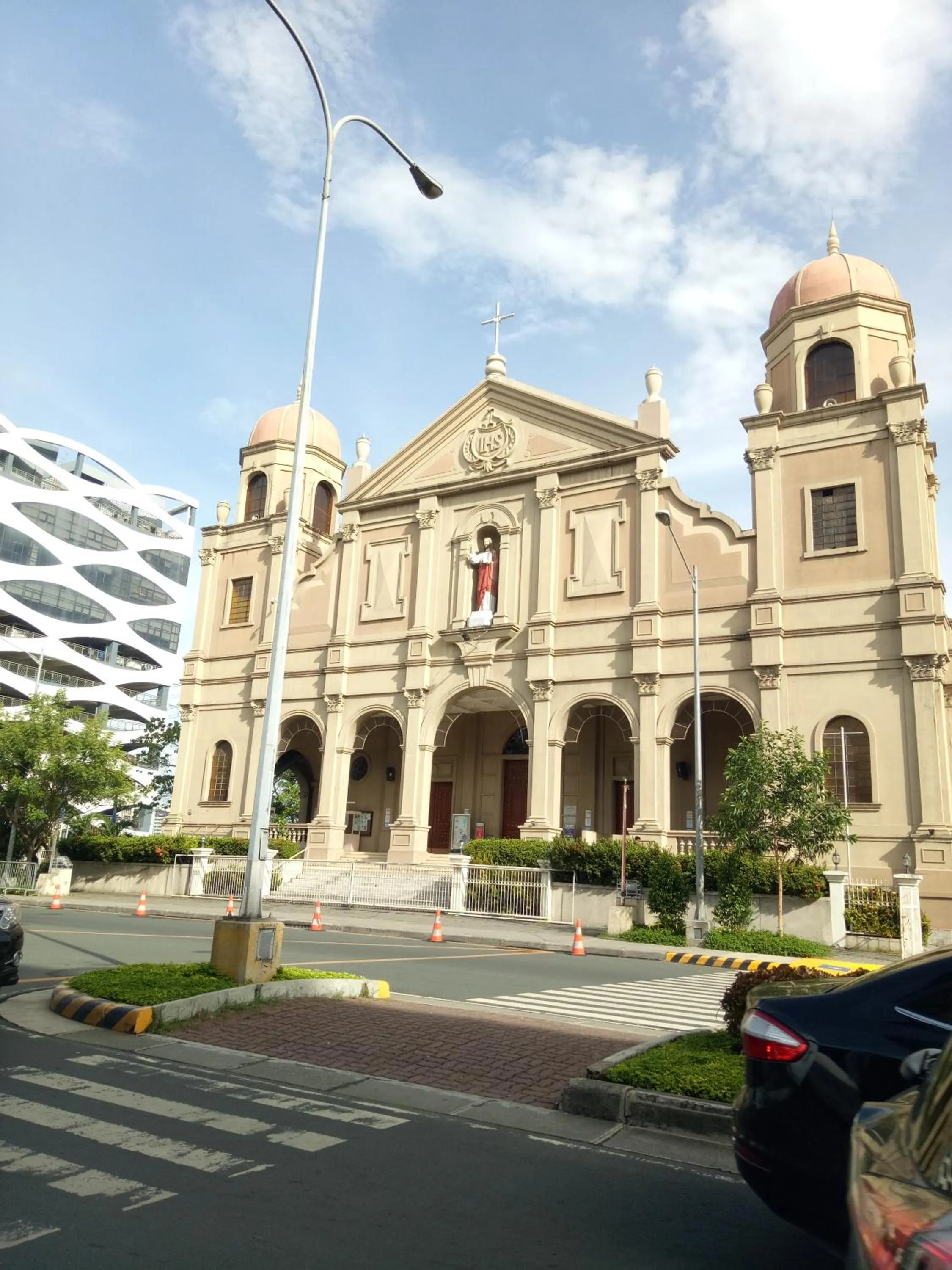 Nearby landmark in Chin's Place Sea Residences MOA