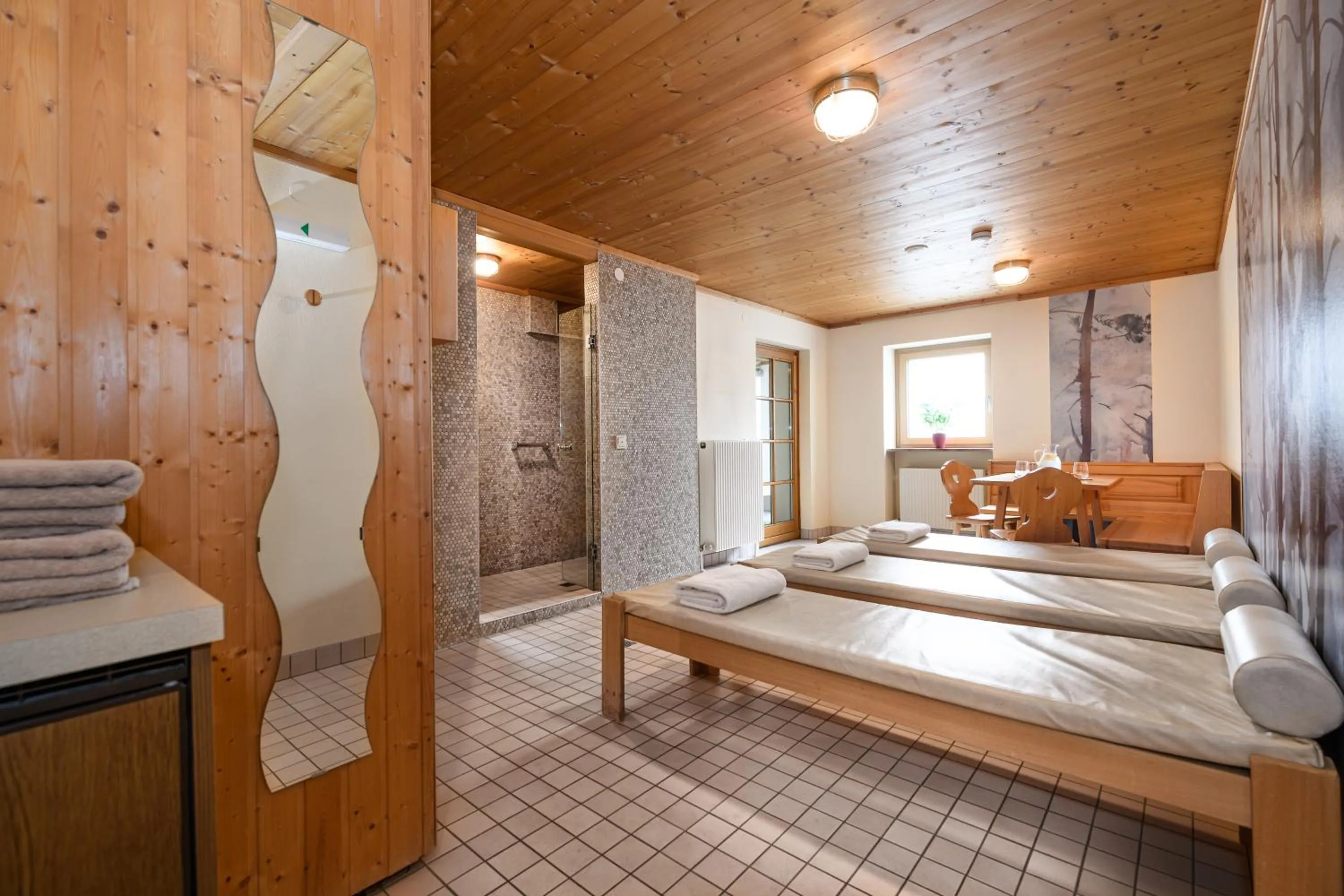 Sauna, Bed in Ferienhaus Birgit - inklusive Eintritt Alpentherme Bad Hofgastein