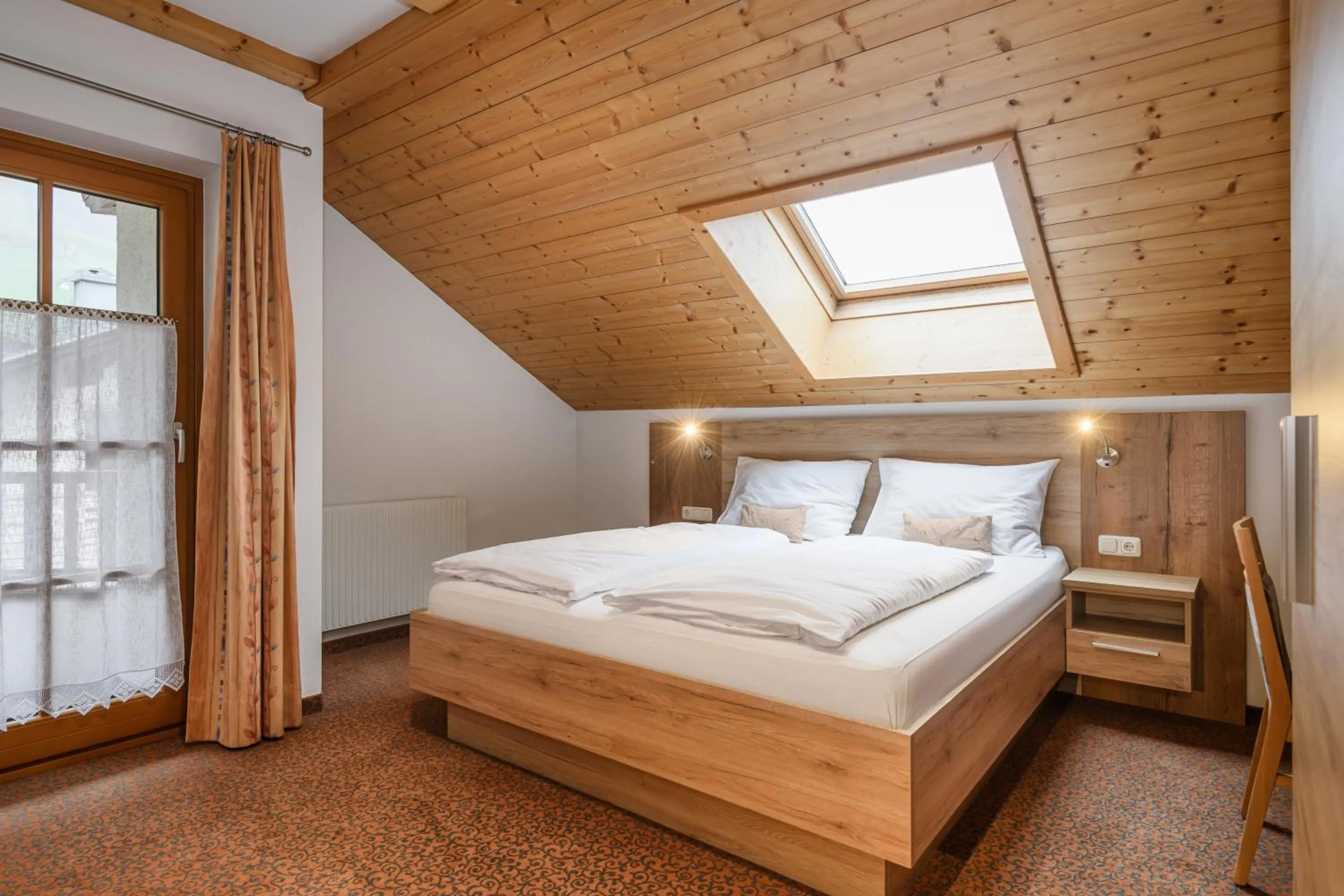 Bed in Ferienhaus Birgit - inklusive Eintritt Alpentherme Bad Hofgastein