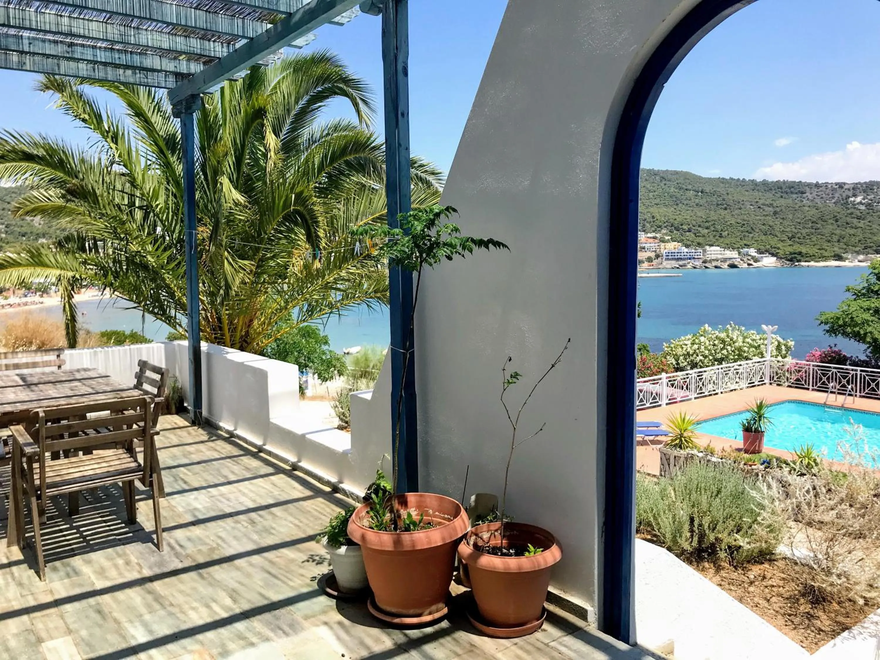 Patio in Oneiro glico