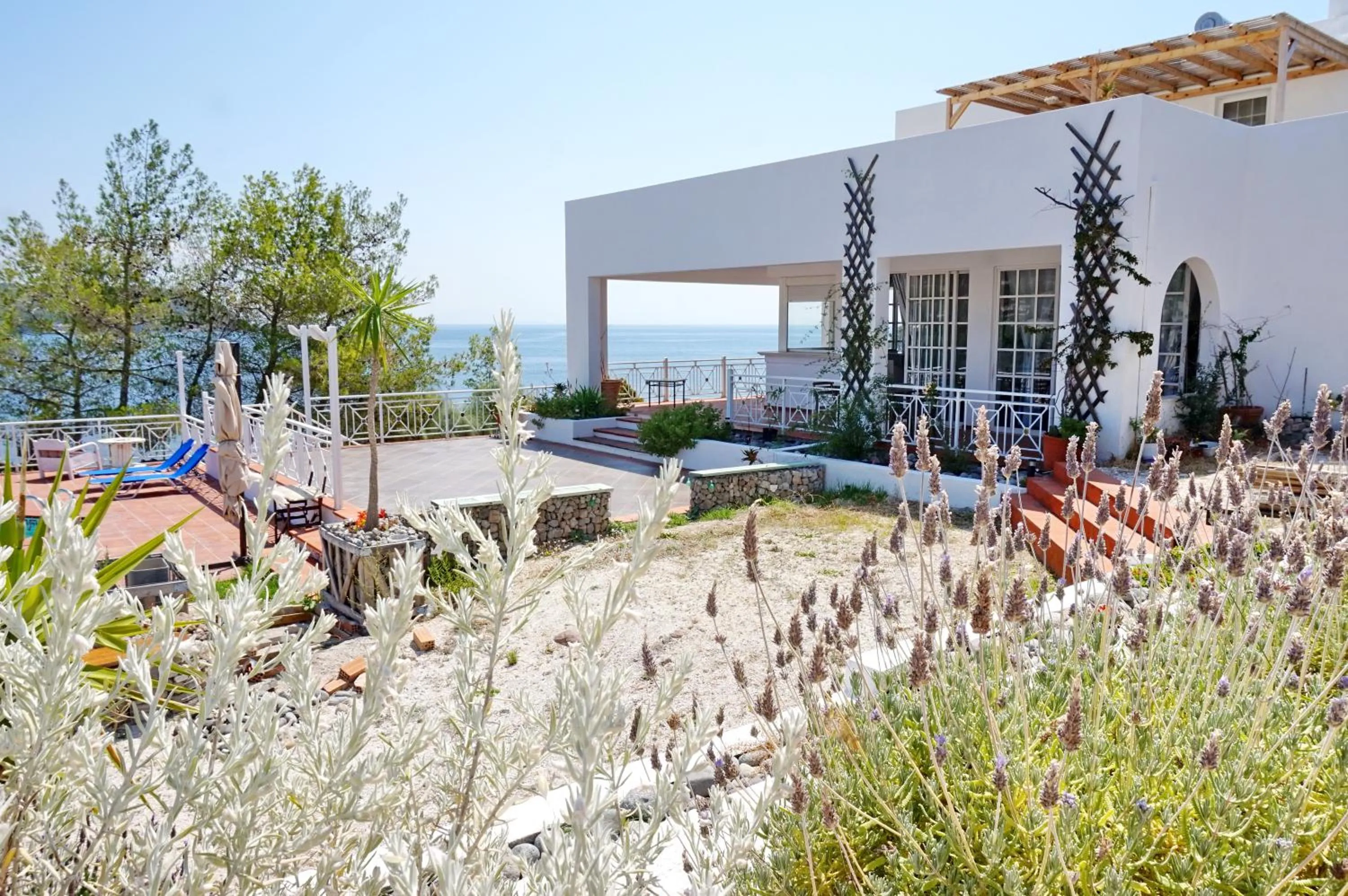 Patio in Oneiro glico