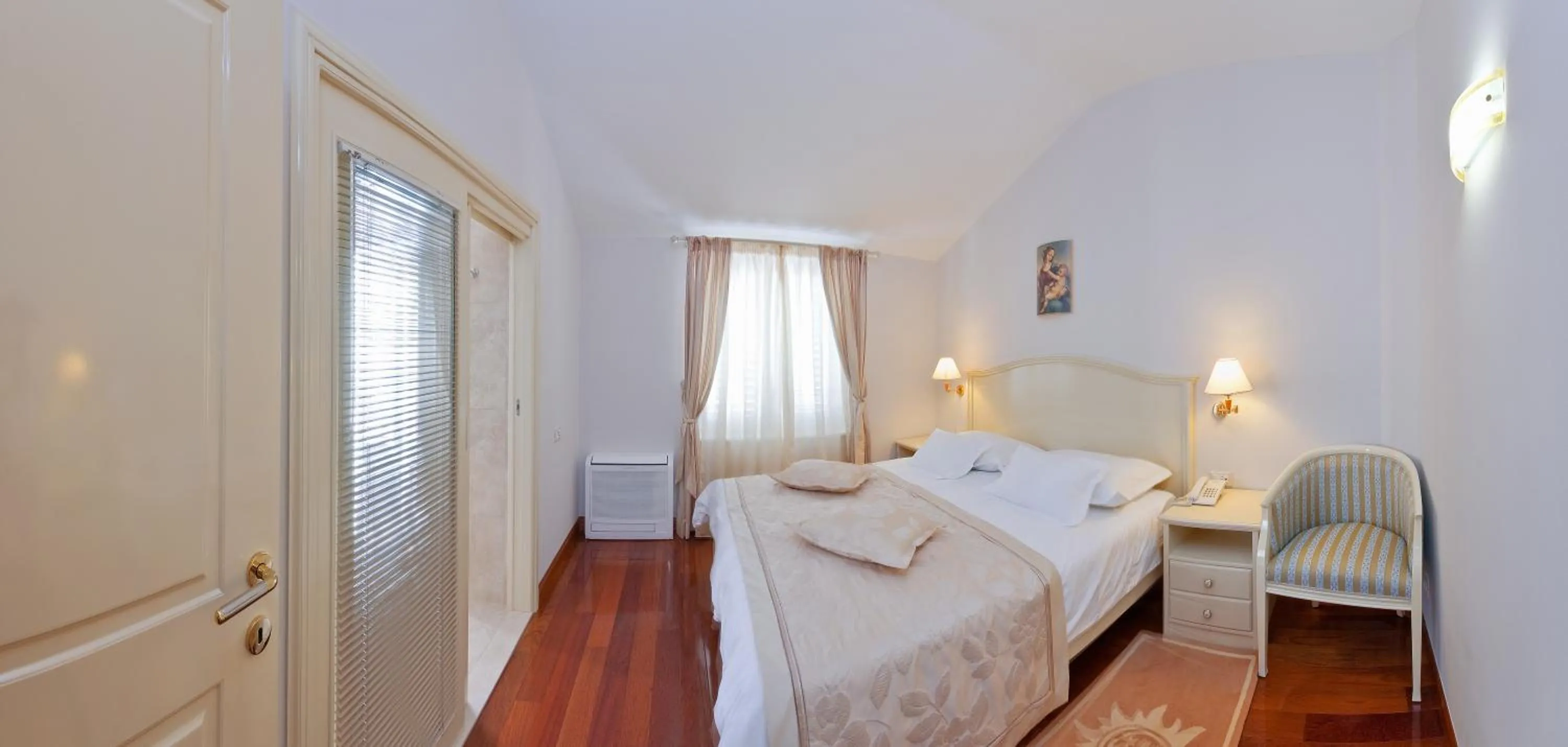 Luxury Apartment with Balcony with Panoramic View in Hotel Sunceva Postelja Brela