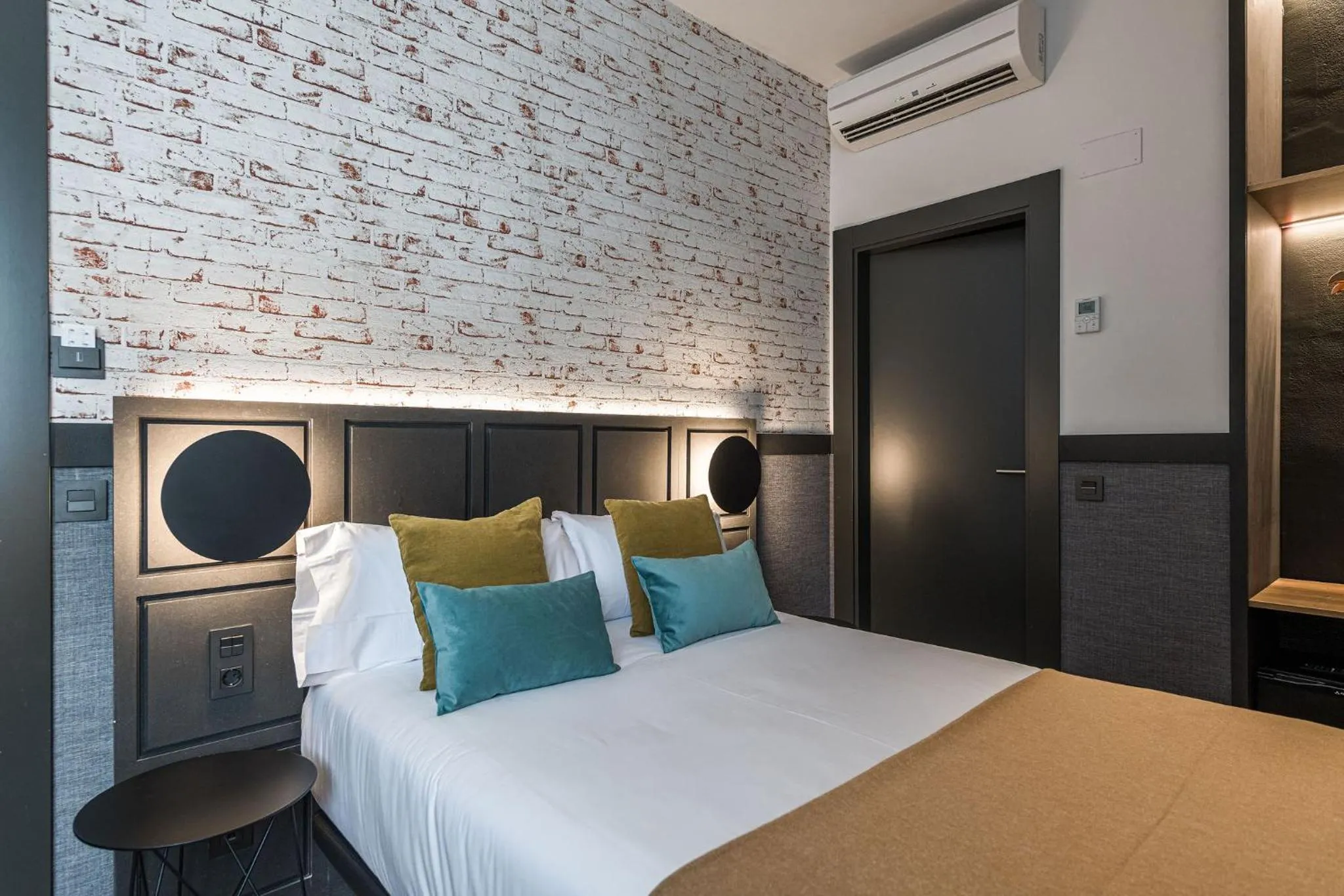 Bed in BYPILLOW San Mamés